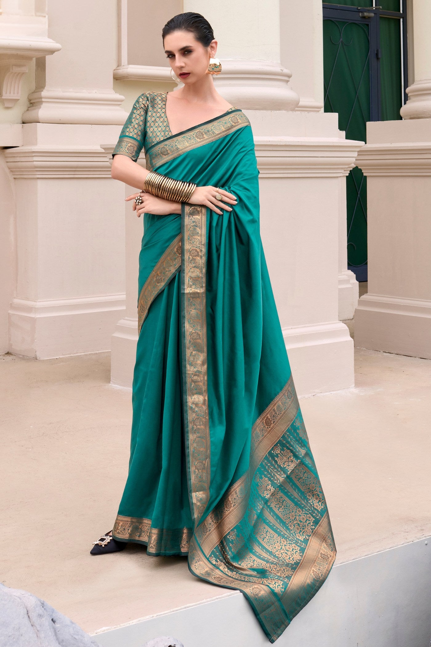 Buy MySilkLove Atoll Green Banarasi Handloom Saree Online