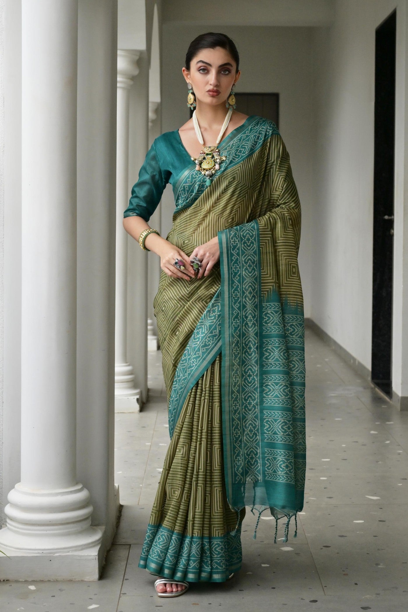 Buy MySilkLove Verdun Green and Blue Printed Tussar Silk Saree Online