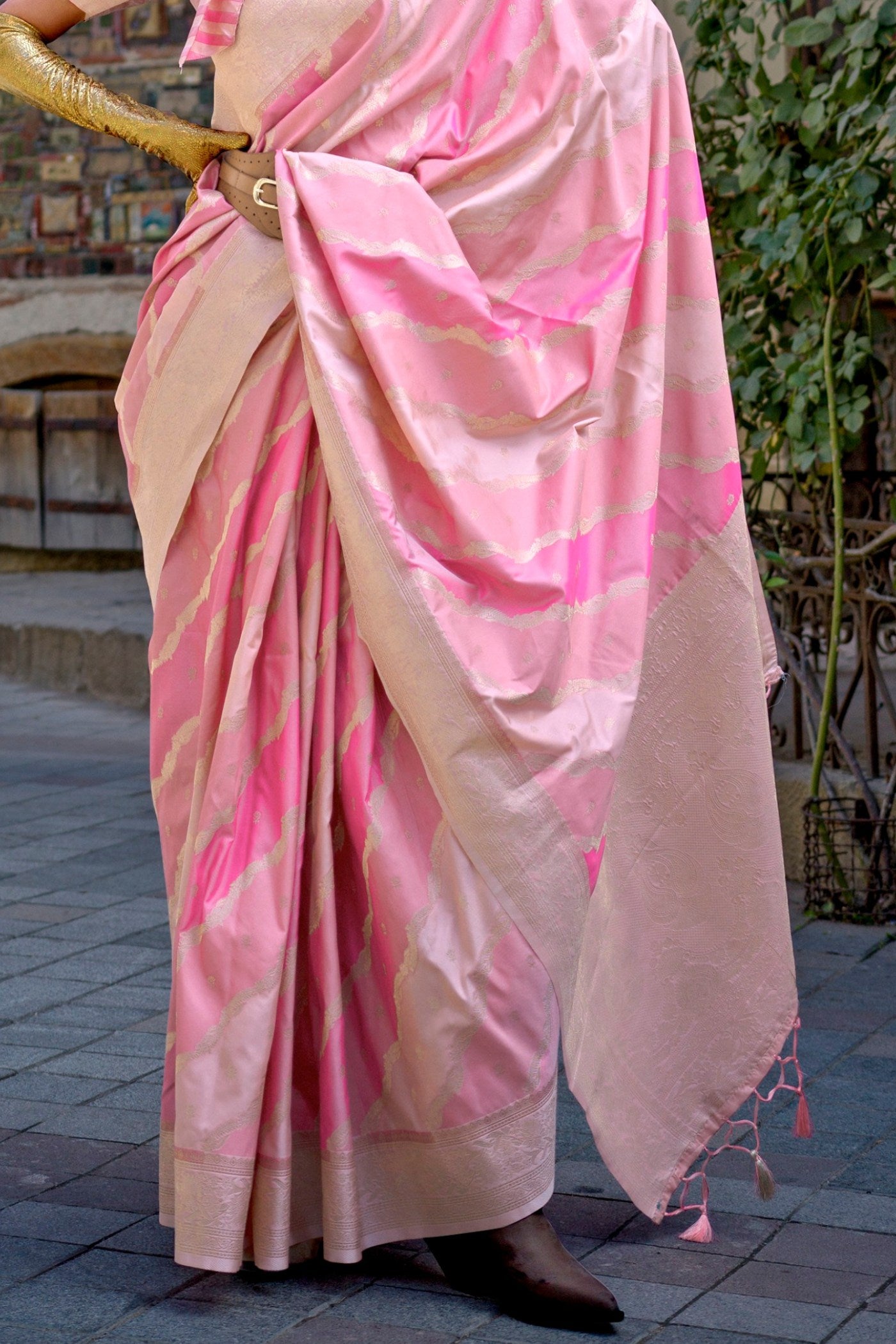 Buy MySilkLove Kobi Pink Katan Handloom Silk Saree Online