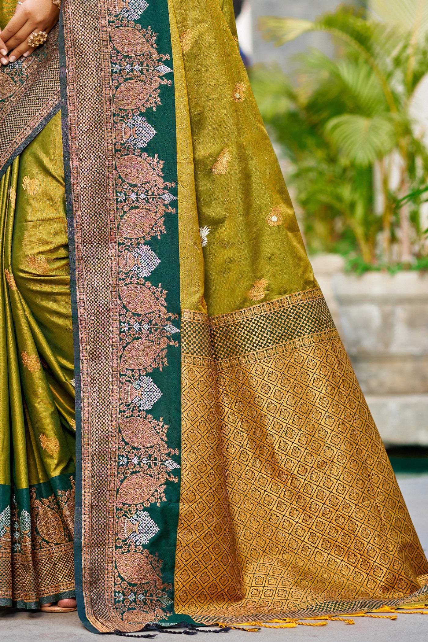 Buy MySilkLove Mint Green Woven Banarasi Saree Online