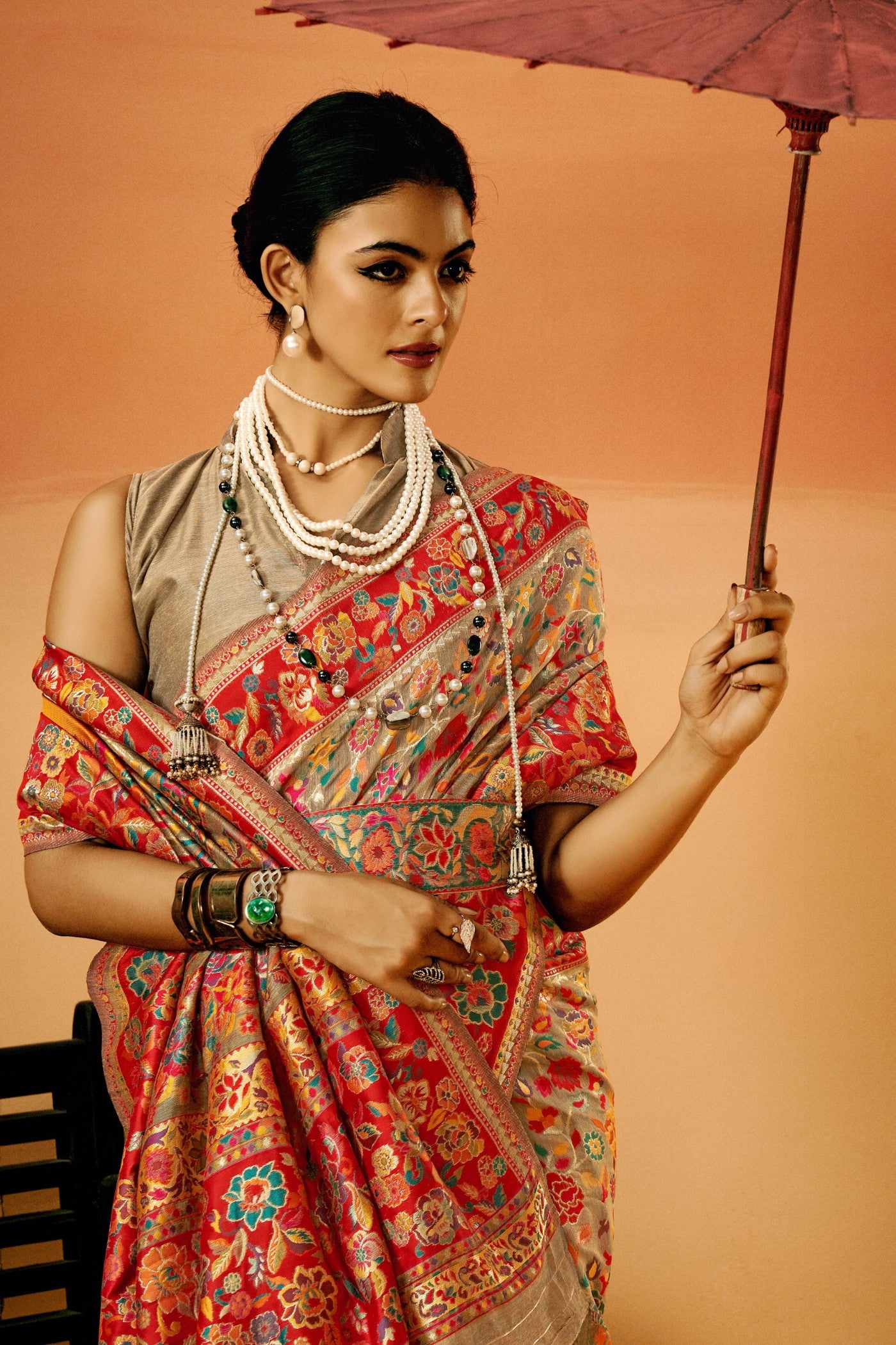 MySilkLove Bistre Brown Kashmiri Handloom Jamewar Saree