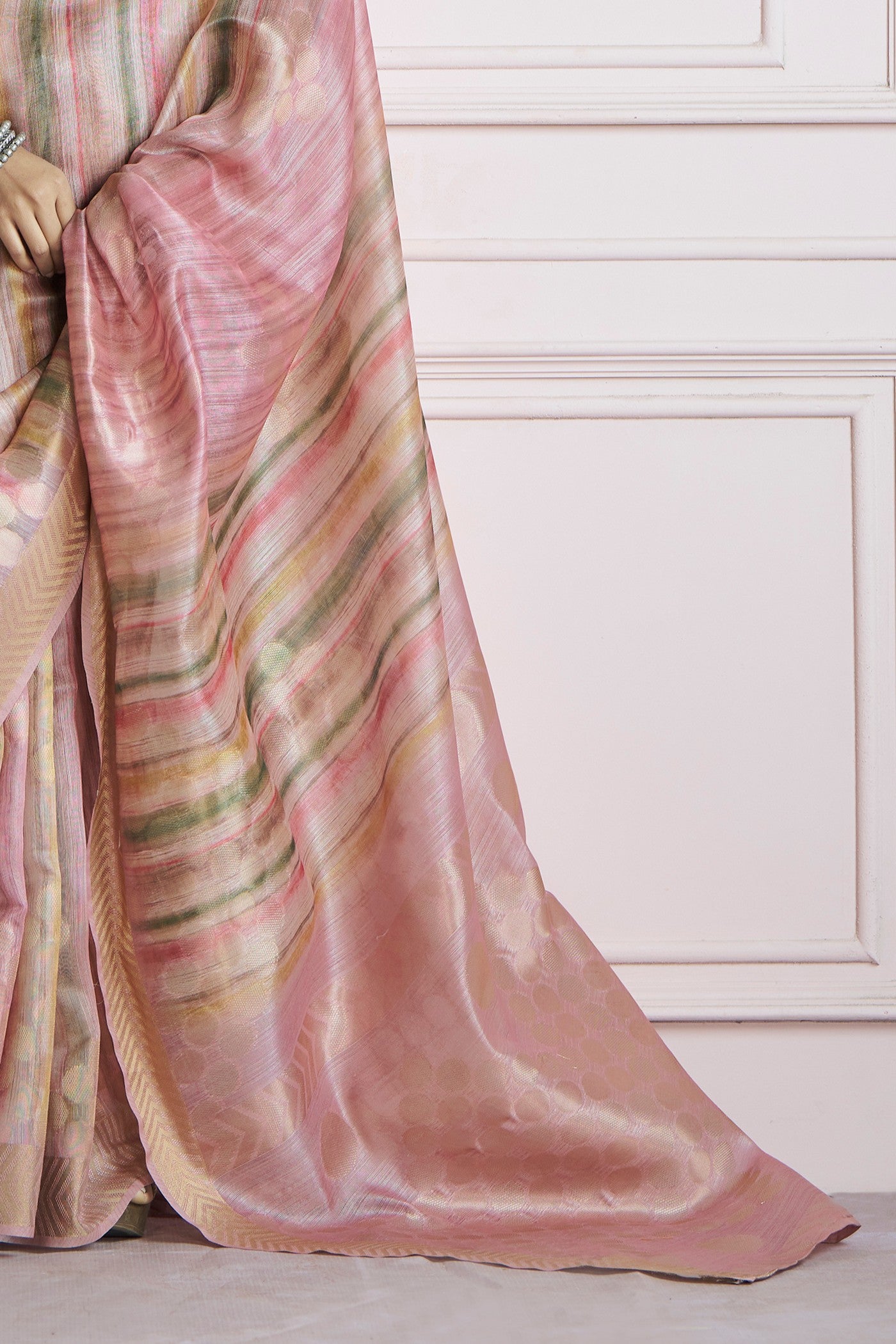 Buy MySilkLove Rodeo Dust Pink Handloom Khadi Silk Saree Online