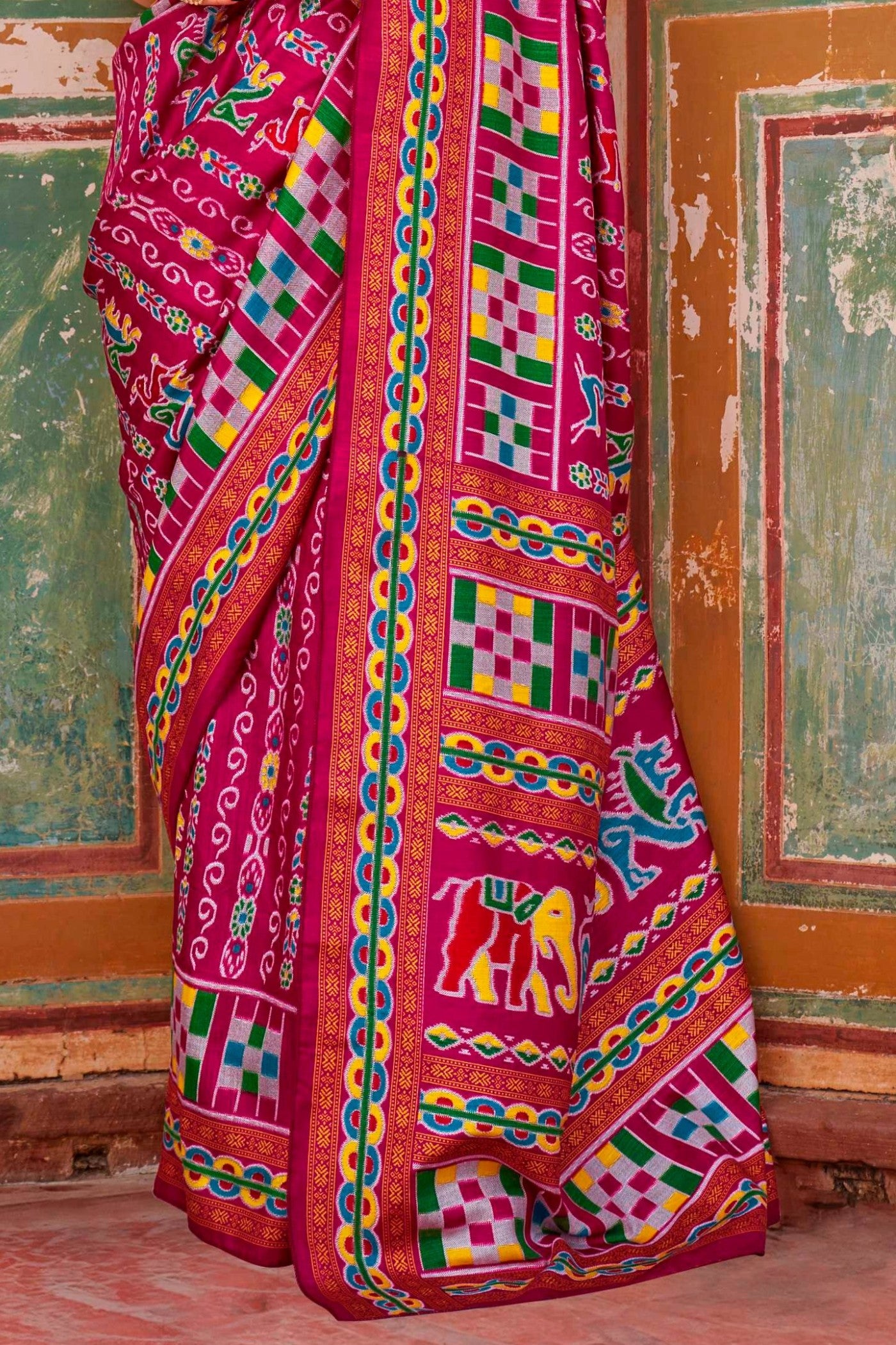 Buy MySilkLove Chestnut Rose Pink Printed Patola Saree Online