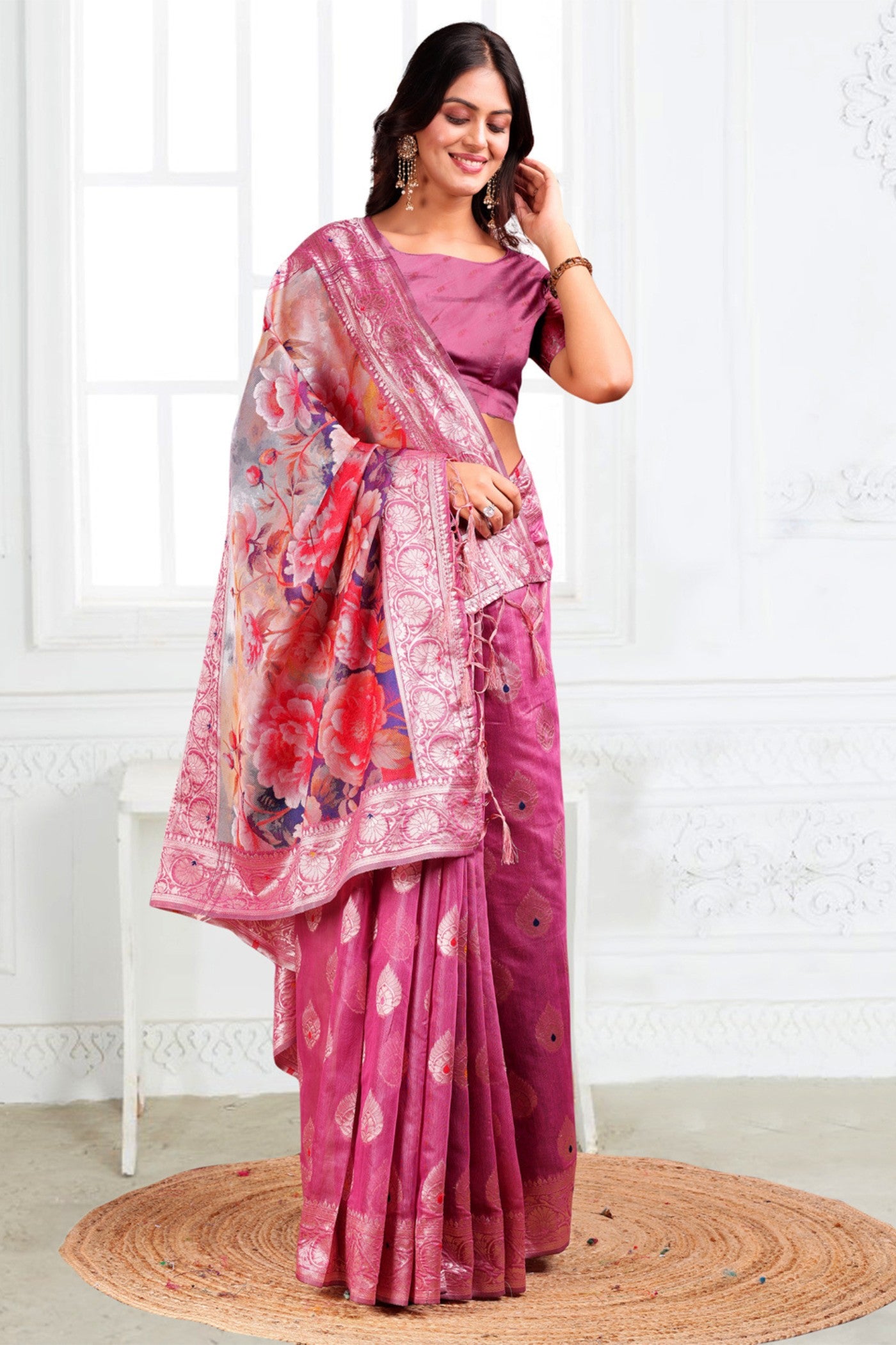 Buy MySilkLove Lotus Pink Woven Linen Cotton Saree Online