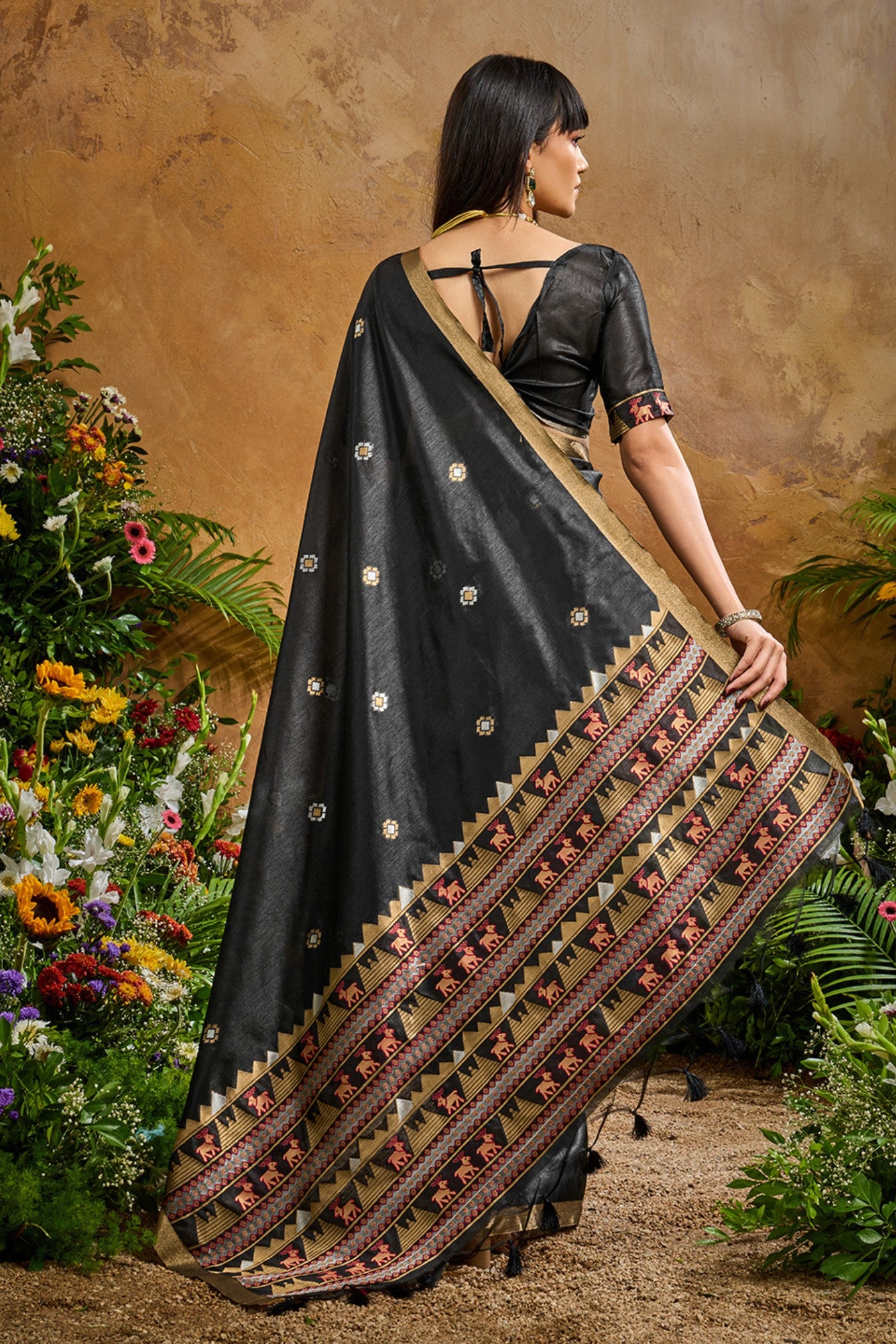 Buy MySilkLove Jade Black Tussar Handloom Silk Saree Online