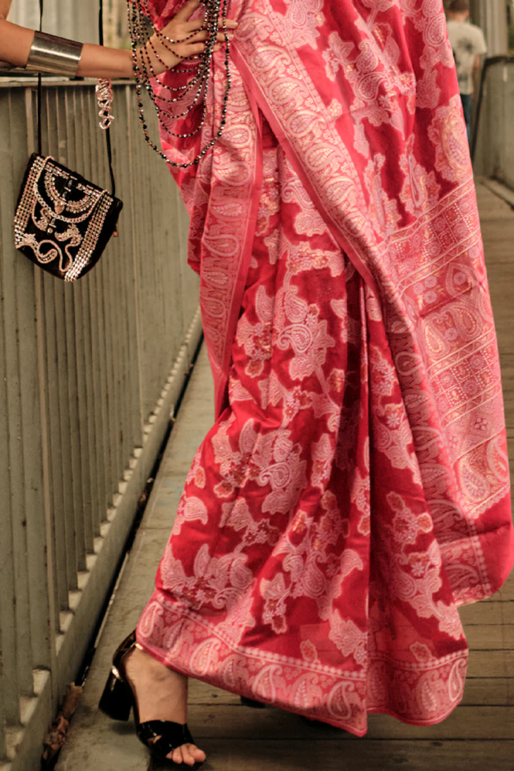 Buy MySilkLove Rose Pink Woven Lucknowi Chikankari Saree Online