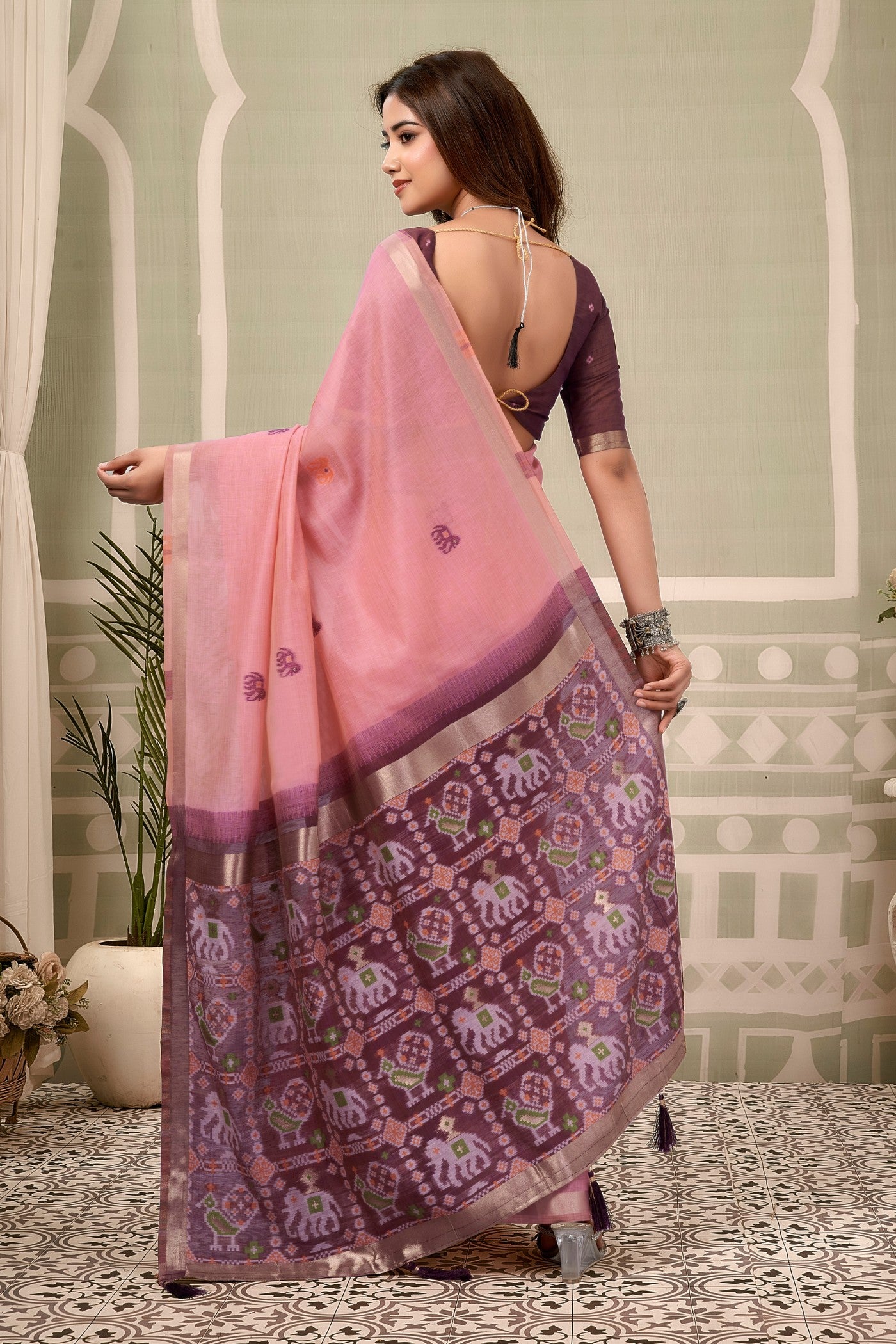 Buy MySilkLove Lotus Pink Patola Pallu Zari Woven Saree Online