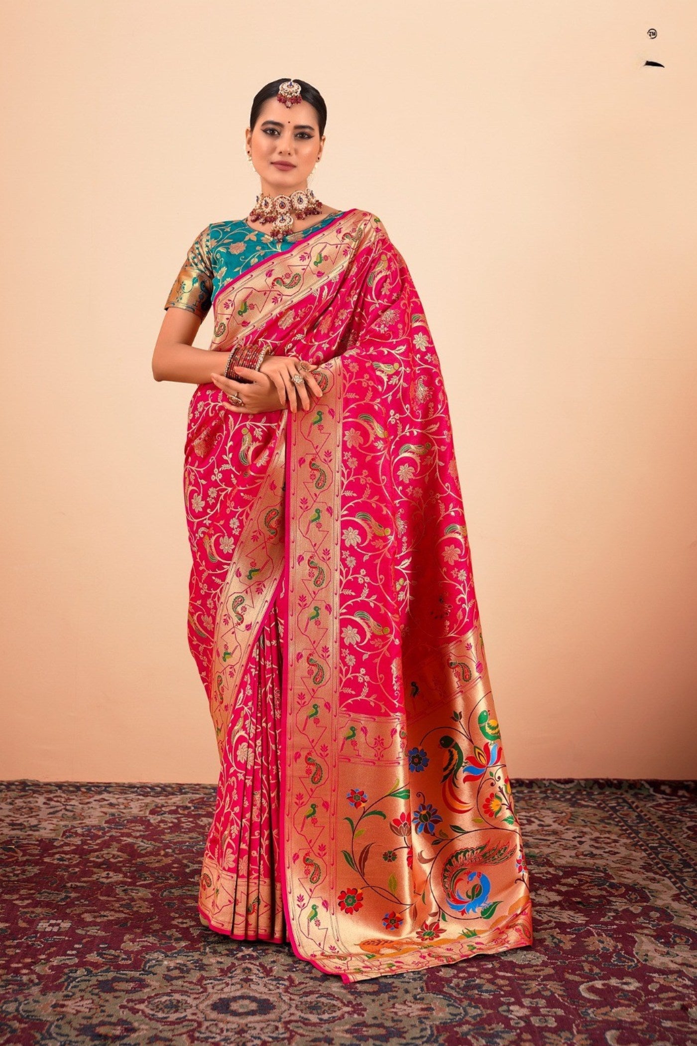 Buy MySilkLove Mgenta Pink Woven Paithani Saree Online