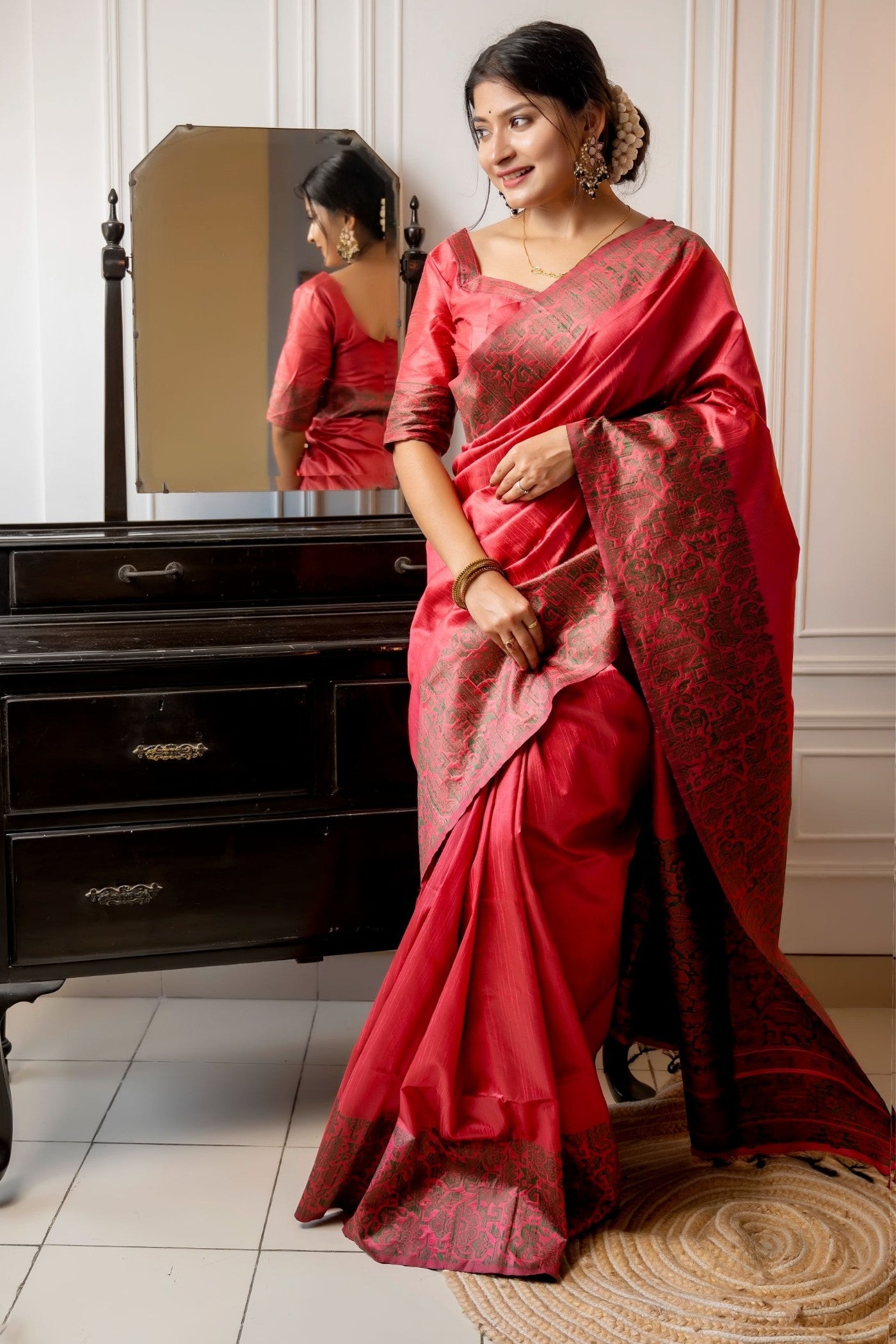 Buy MySilkLove Cantaloupe Red Banarasi Handloom Raw Silk Saree Online
