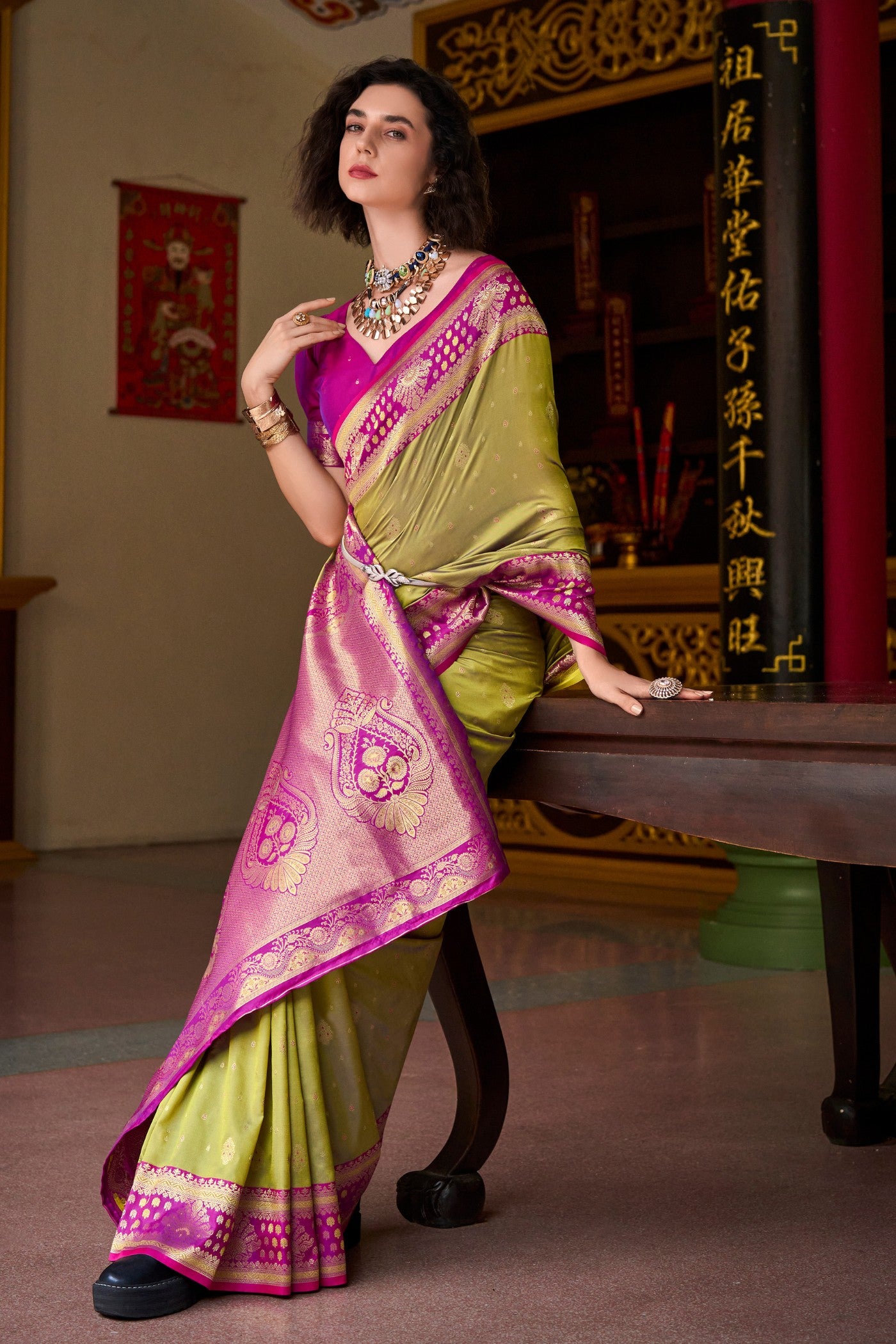 Buy MySilkLove Duranta Green Woven Banarasi Saree Online