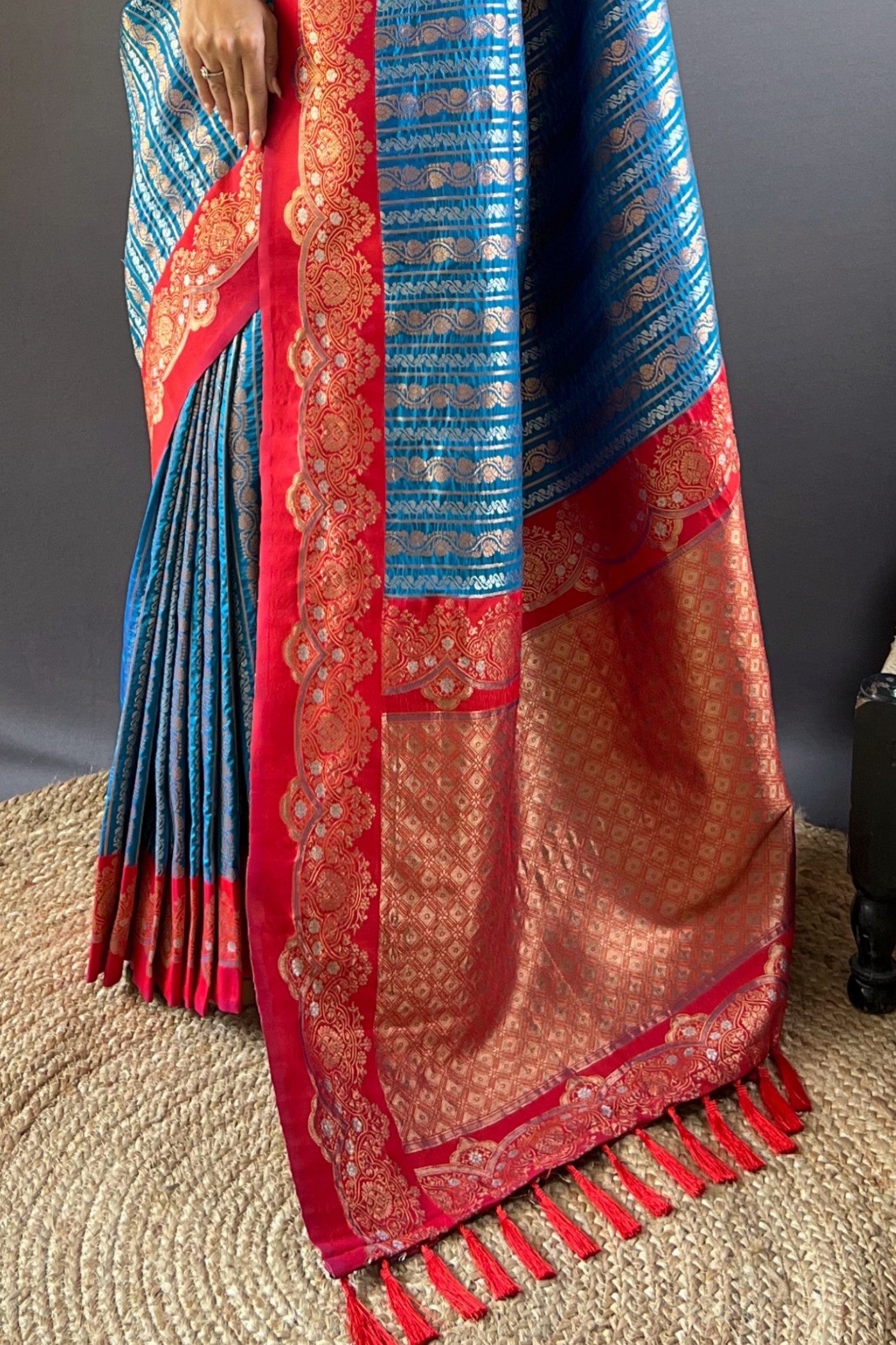 Buy MySilkLove Wedgewood Blue Zari Woven Banarasi Saree Online