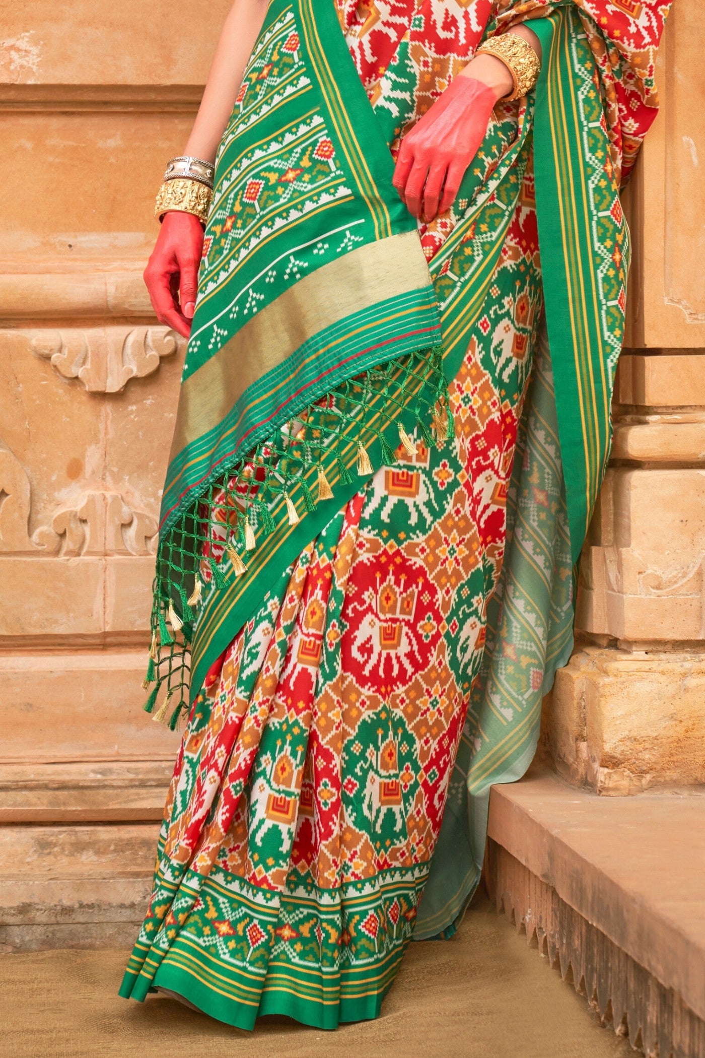 Buy MySilkLove Hippie Green Printed Patola Saree Online