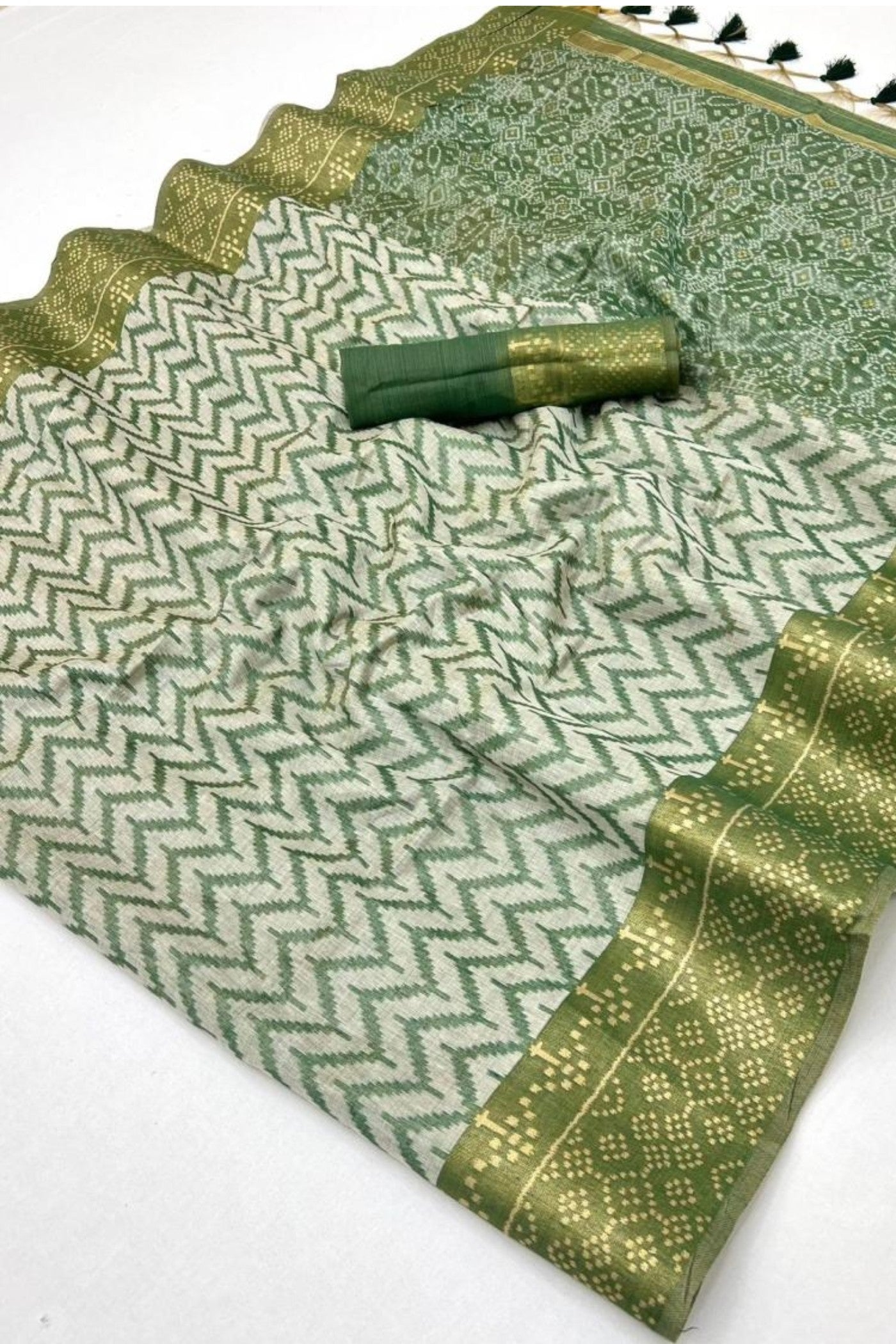 Buy MySilkLove Fern Green Cotton Handloom Patola Saree Online