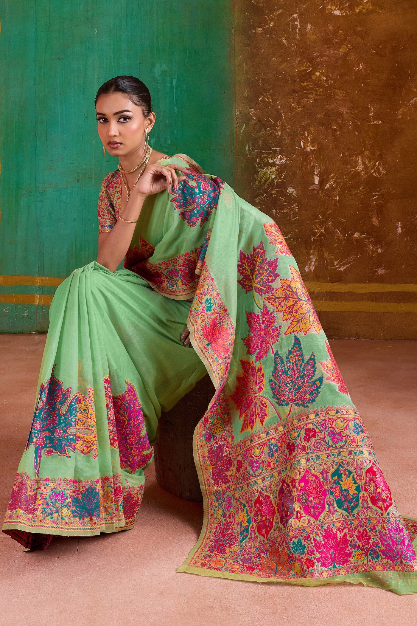 Buy MySilkLove Celadon Green Kashmiri Handloom Jamewar Saree Online