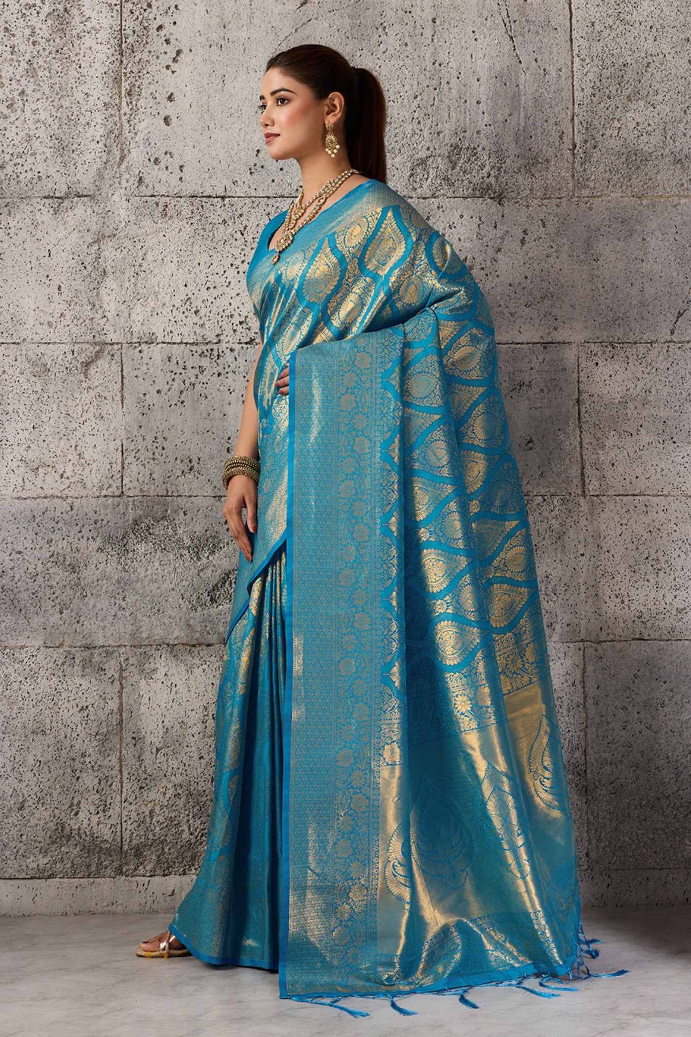 Buy MySilkLove Glaucous Blue Woven Kanjivaram Saree Online
