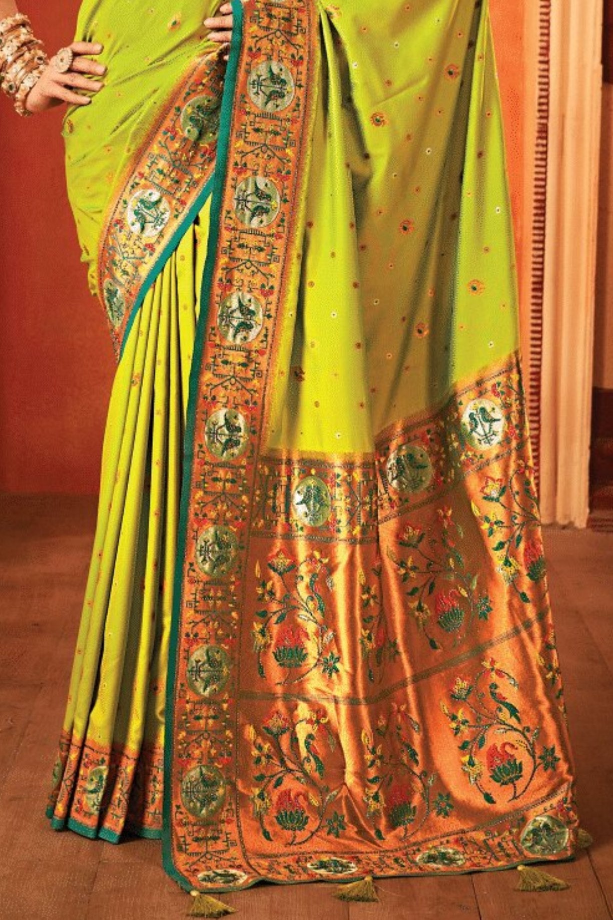 Buy MySilkLove Key Lime Pie Green Woven Paithani Saree Online