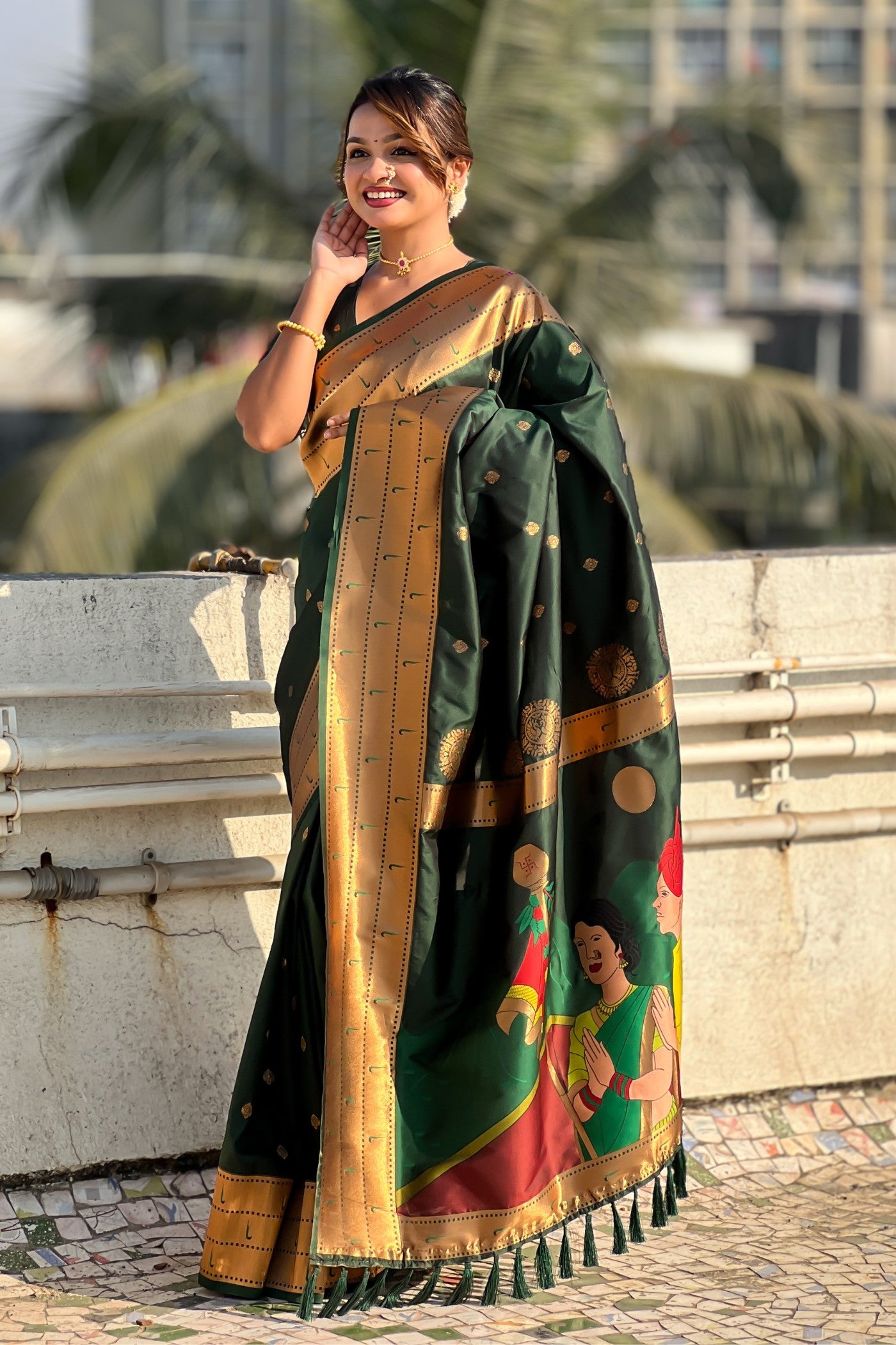 Buy MySilkLove Everglade Green Woven Paithani Saree Online