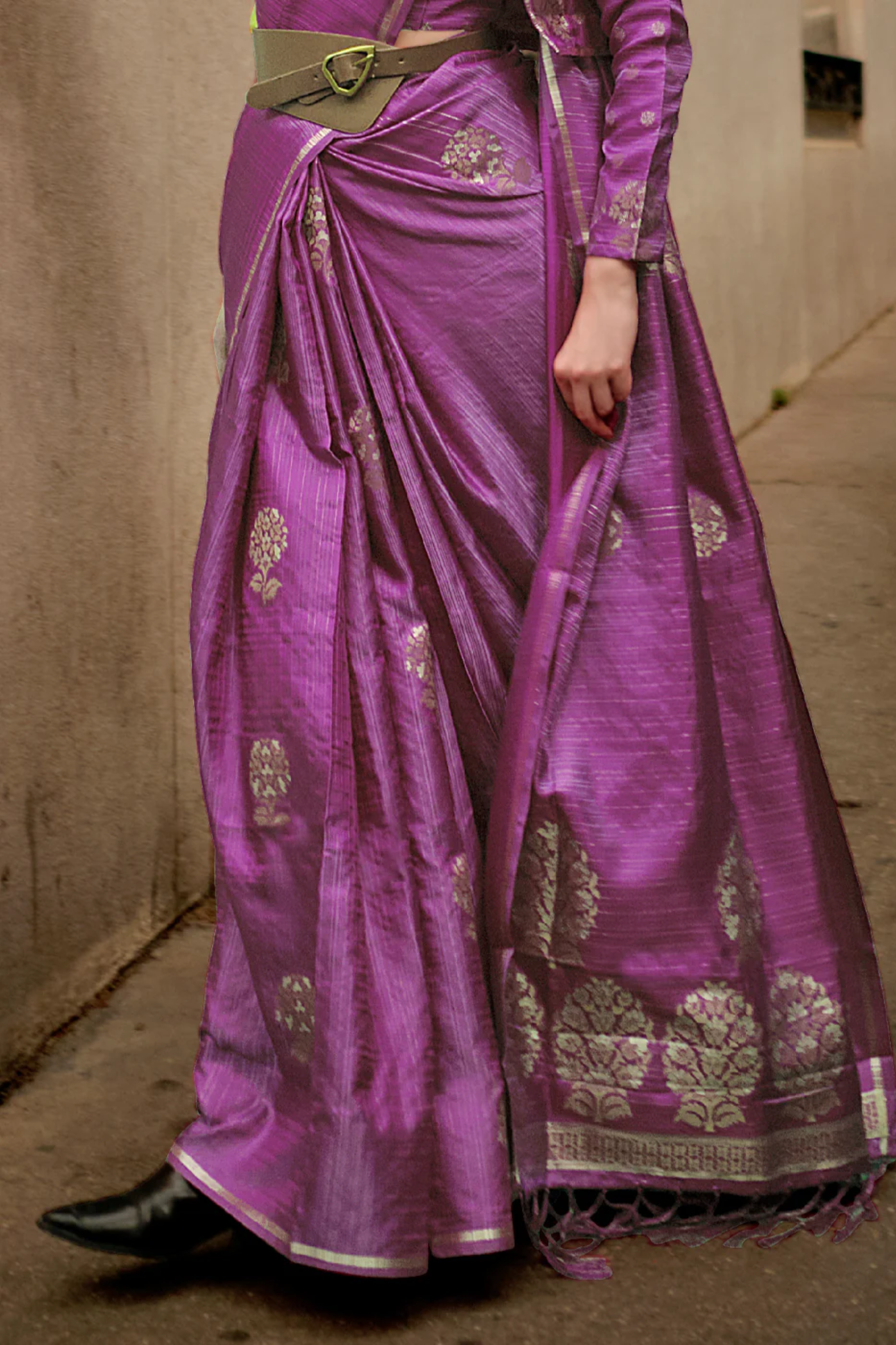 Buy MySilkLove Viola Purple Woven Banarasi Satin Silk Saree Online