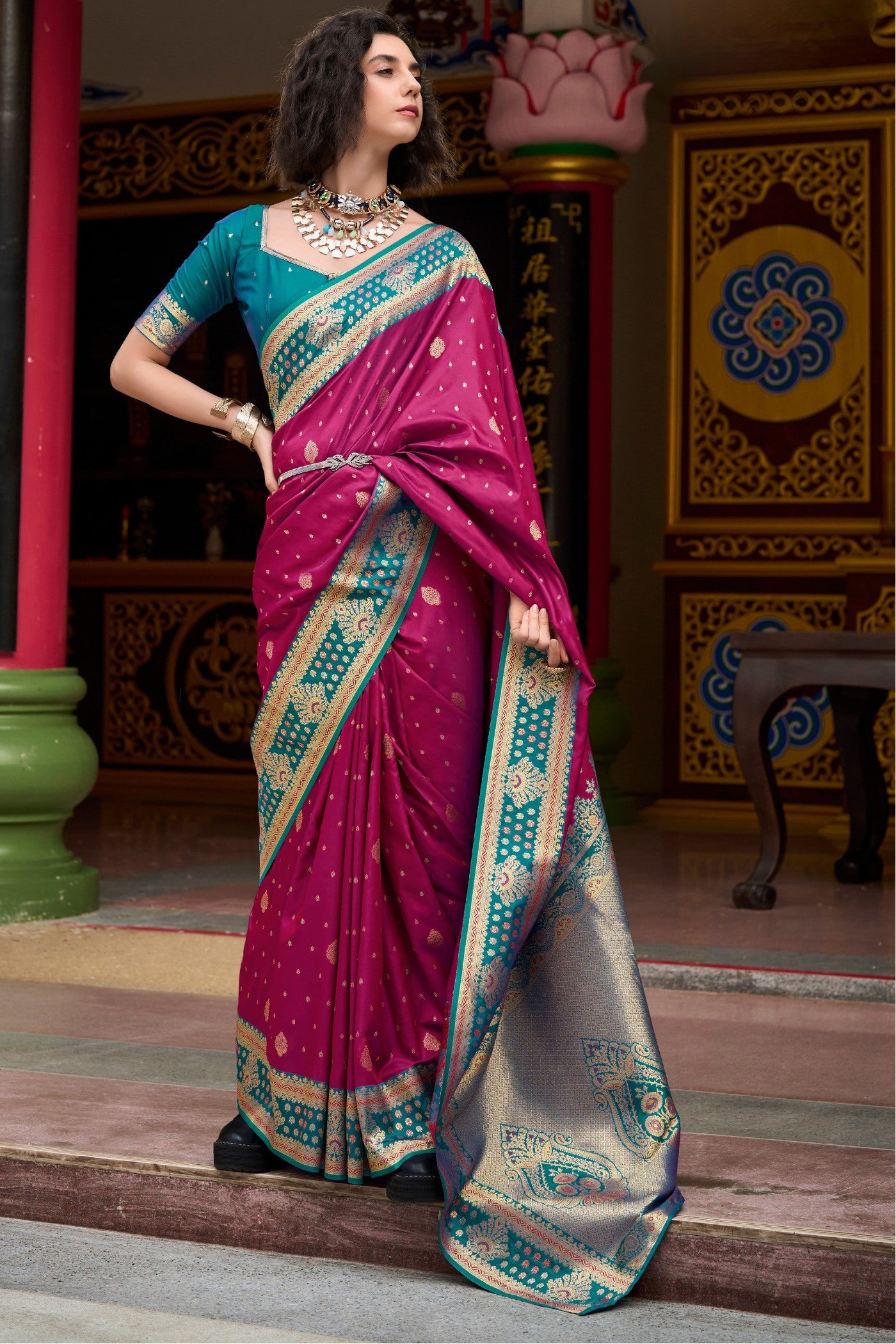 Buy MySilkLove Verbena Purple Woven Banarasi Saree Online