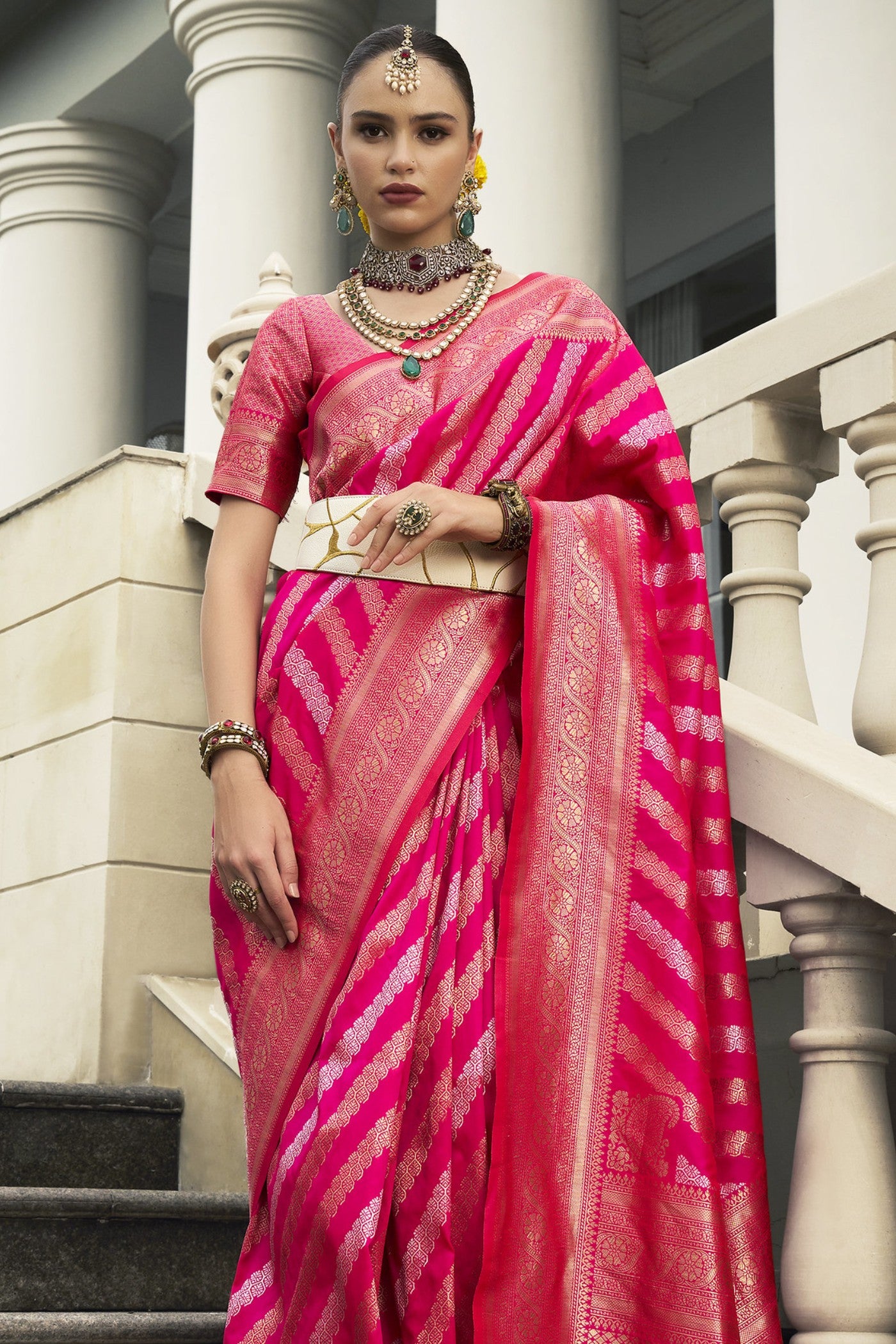 Buy MySilkLove Chestnut Rose Pink Woven Banarasi Saree Online