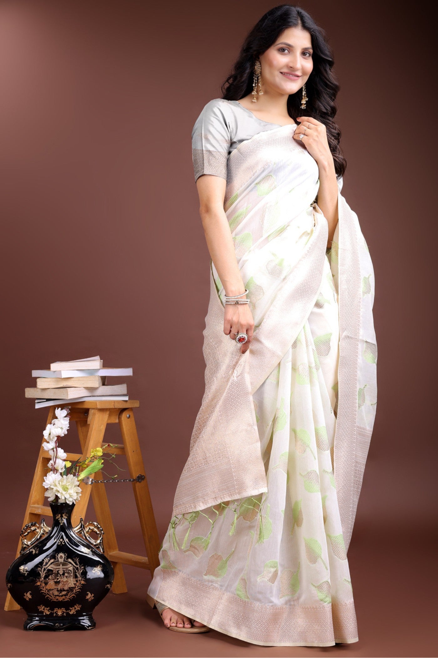 Buy MySilkLove Alstroemeria White and Green Woven Cotton Saree Online