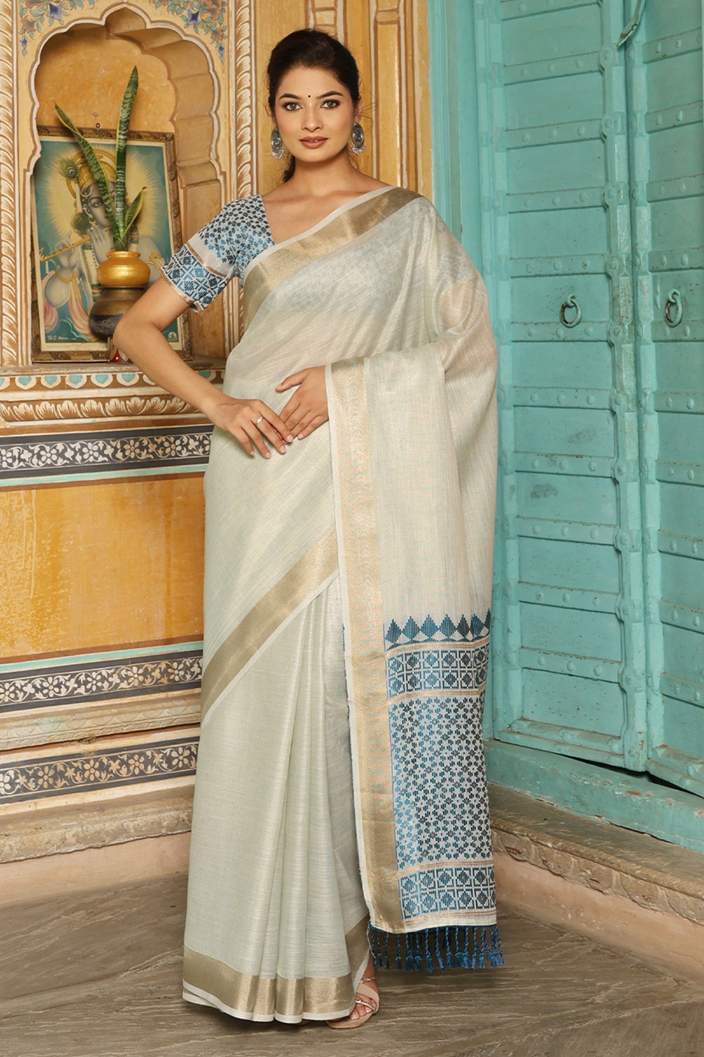 Buy MySilkLove Salt White and Blue Woven Linen Saree Online