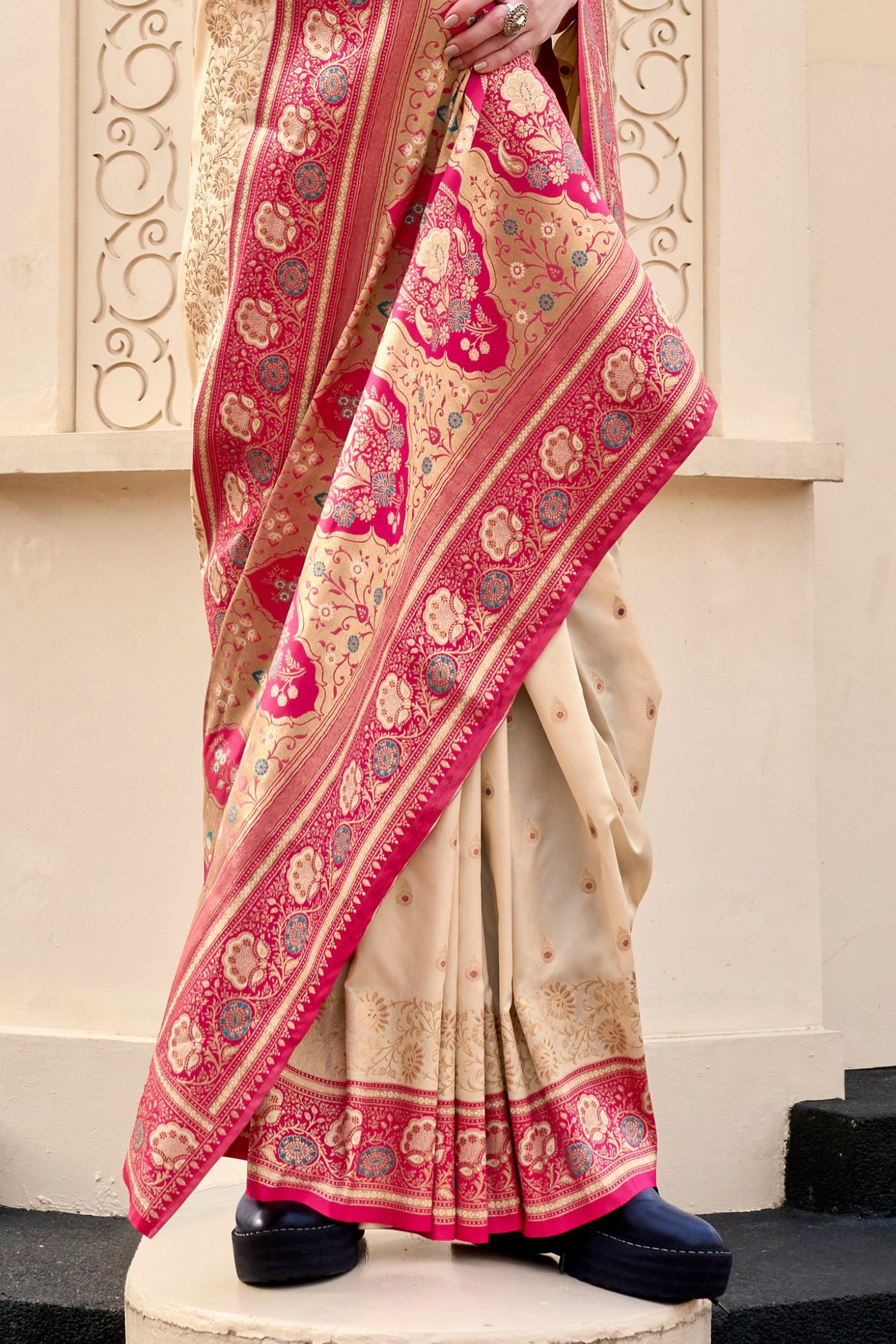 Buy MySilkLove Vanilla Cream Woven Banarasi Saree Online