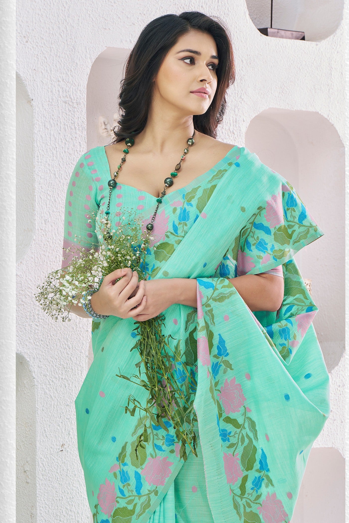 Buy MySilkLove Monte Carlo Green Woven Linen Saree Online