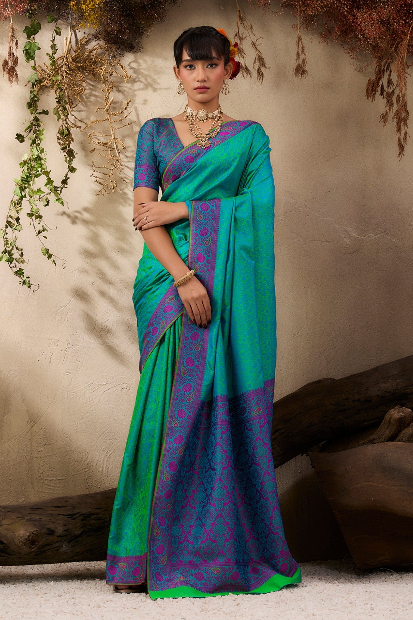 Buy MySilkLove Navy Green Woven Tanchoi Kanjivaram Saree Online