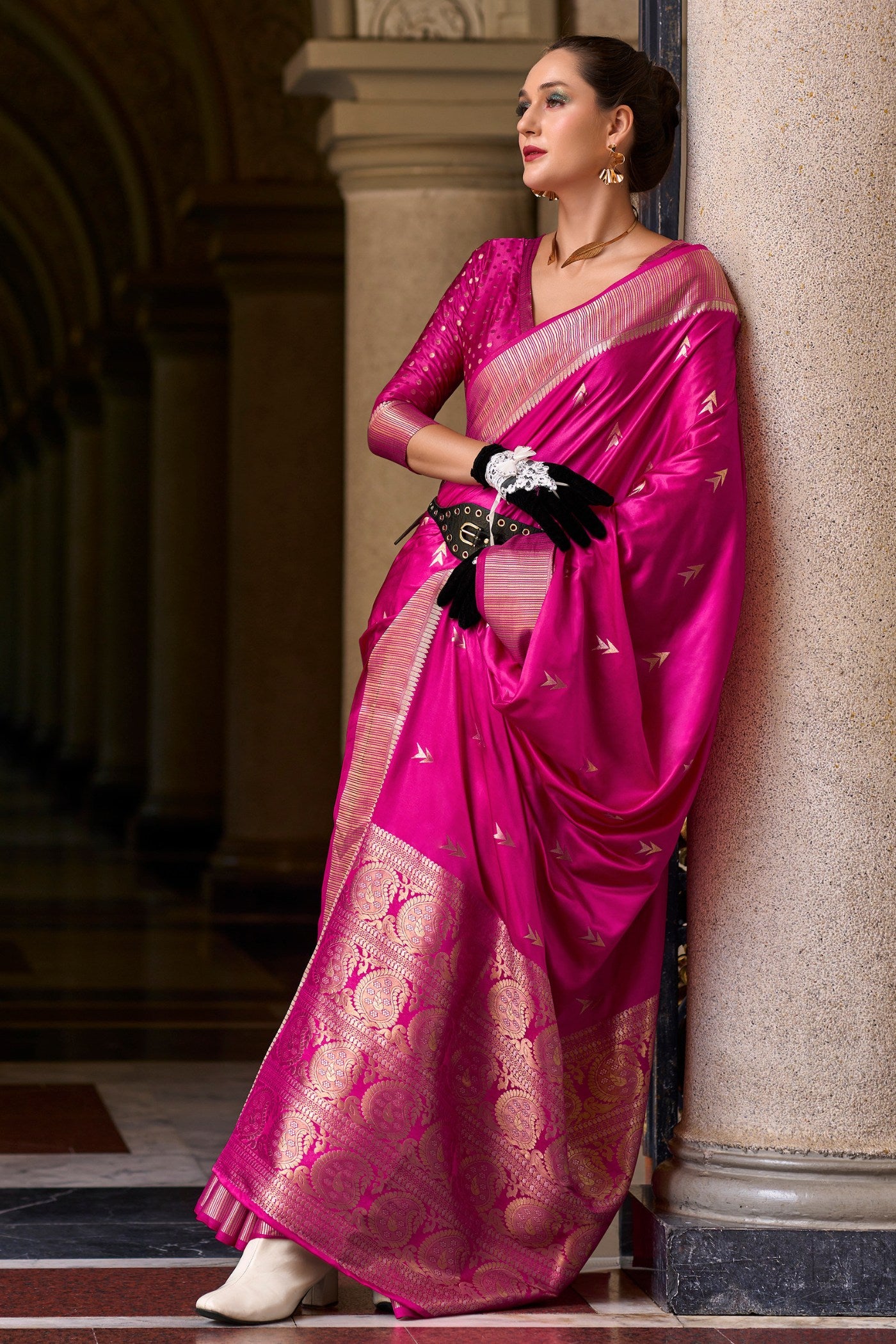 Buy MySilkLove Magenta Pink Handloom Satin Banarasi Saree Online