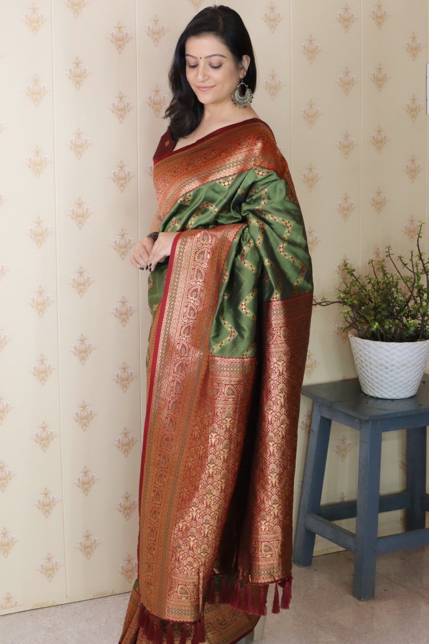 Buy MySilkLove Army Green Banarasi Handloom Saree Online
