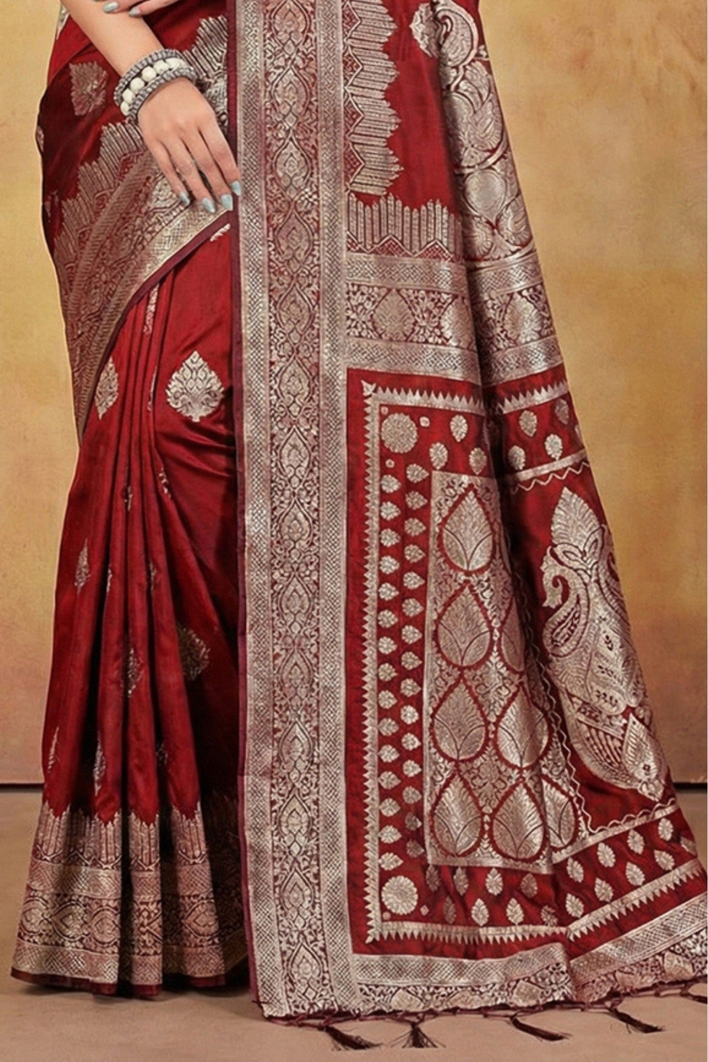 Buy MySilkLove Brunt Maroon Woven Banarasi Silk Saree Online