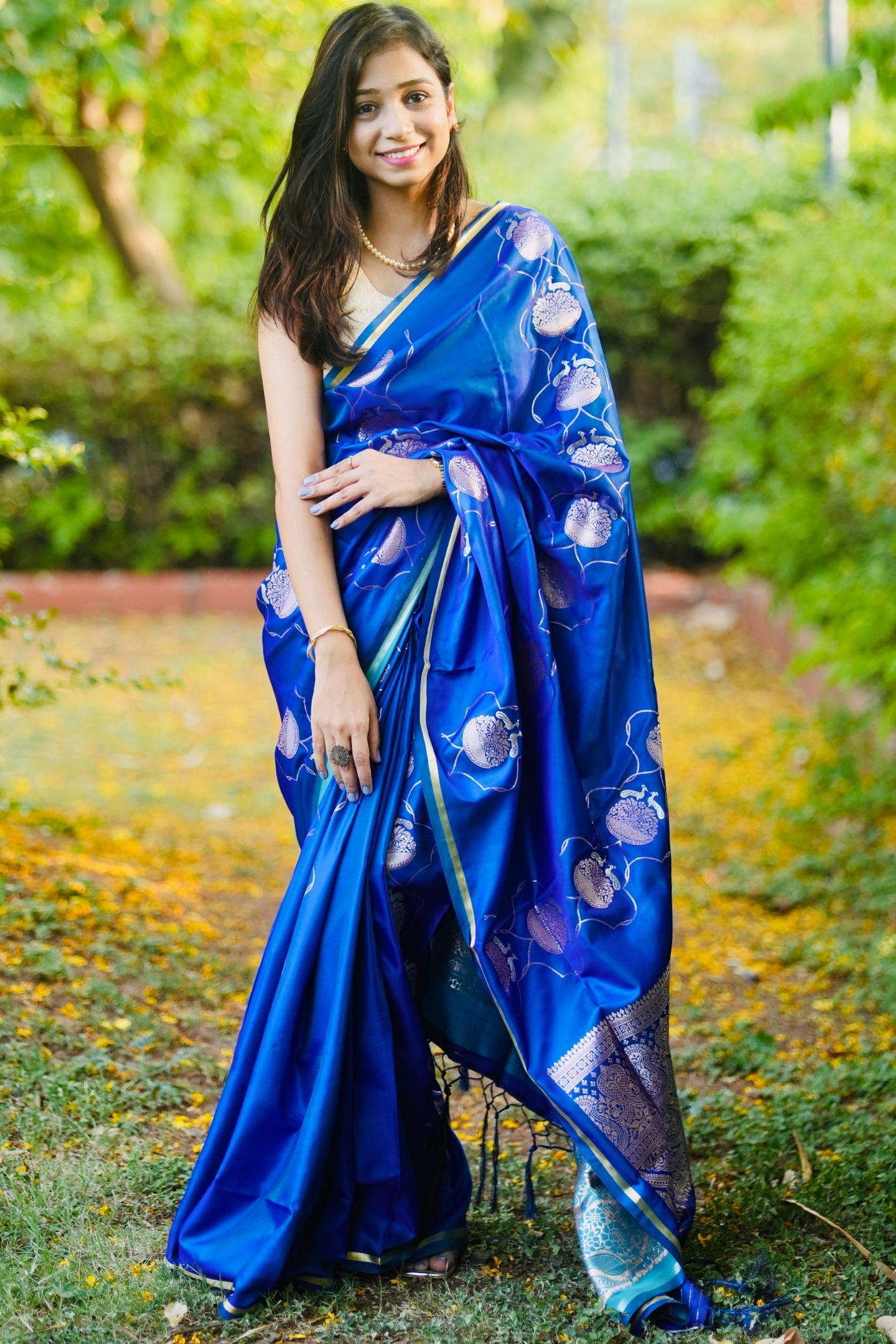 Buy MySilkLove Royal Blue Handloom Satin Silk Saree Online