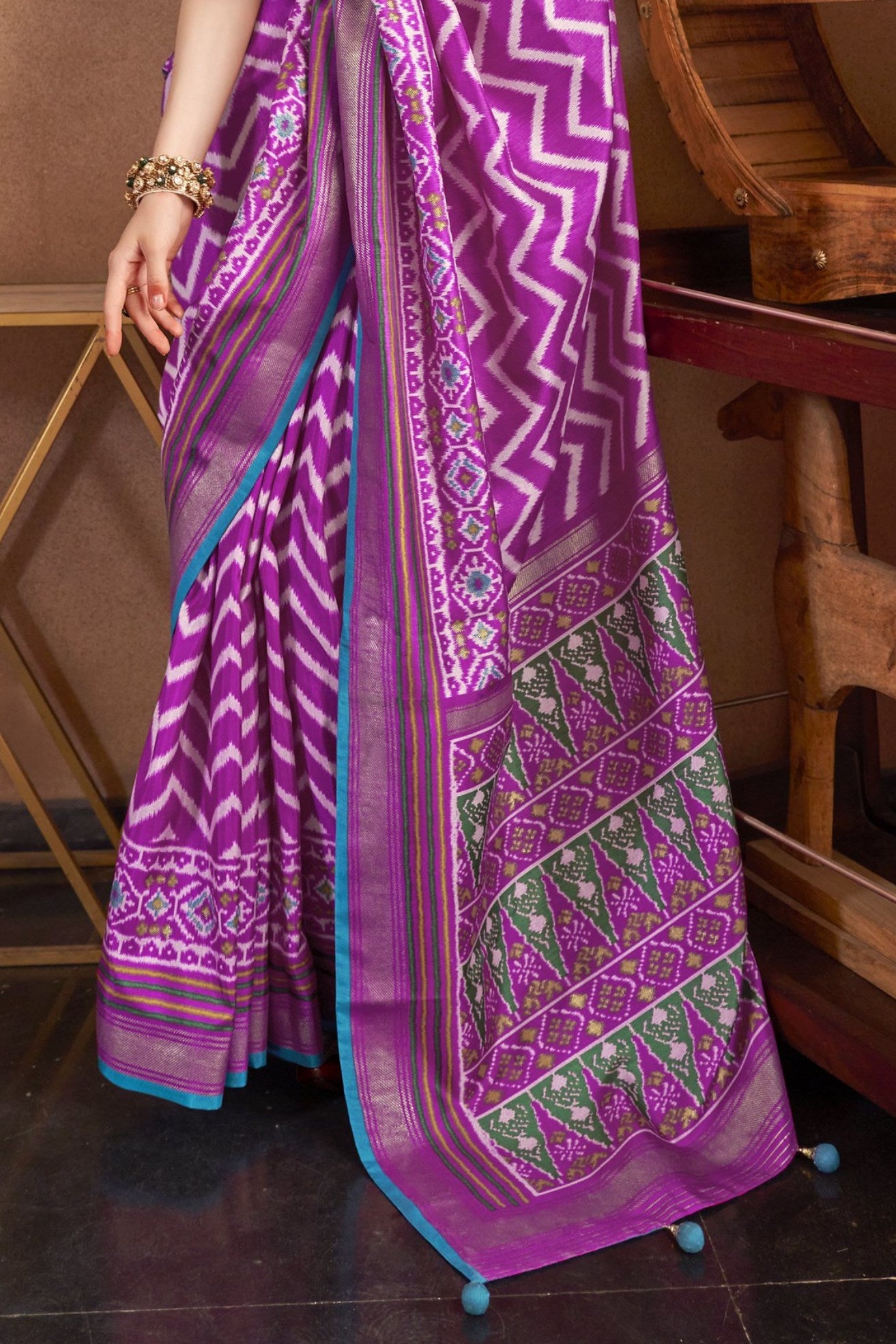 Buy MySilkLove Pearly Purple Printed Patola Saree Online