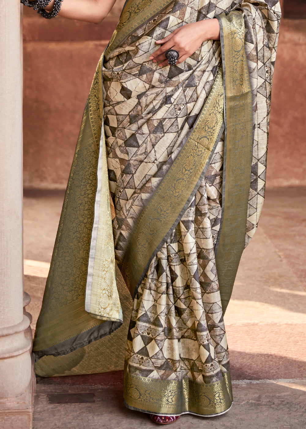 Buy MySilkLove Sandrift Cream and Grey Handloom Banarasi Silk Saree Online