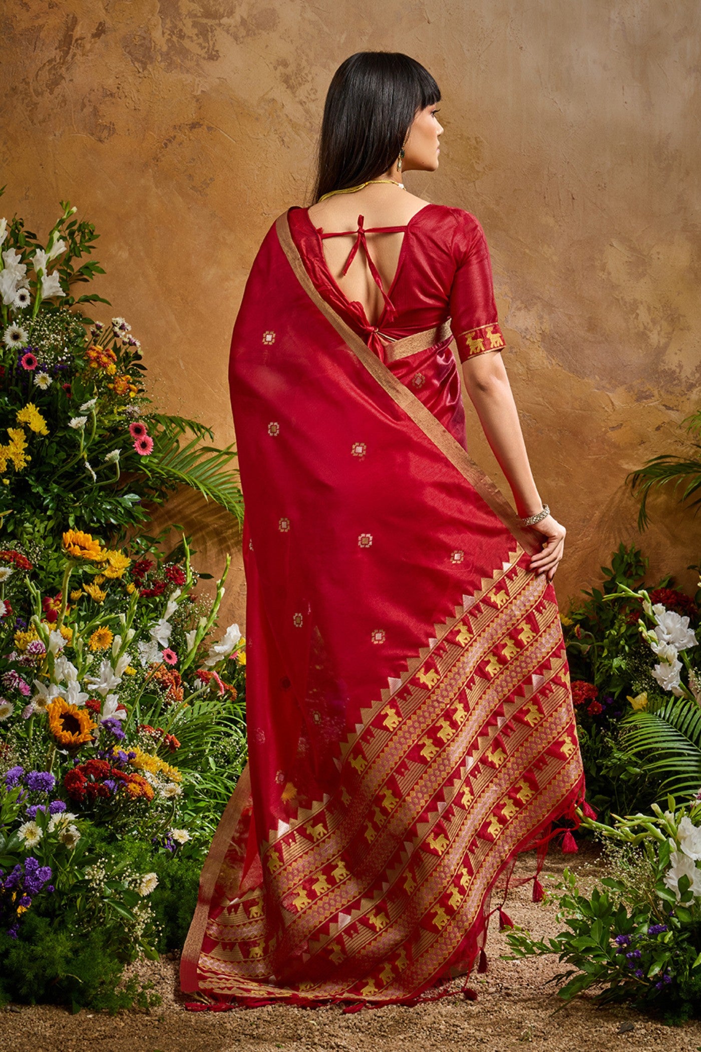 Buy MySilkLove Spine Red Tussar Handloom Silk Saree Online