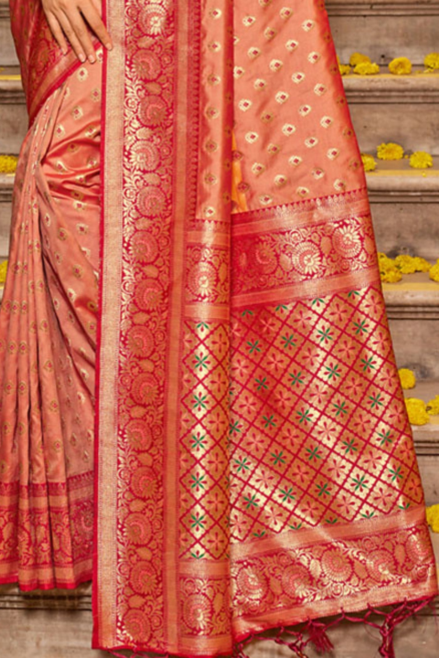 Buy MySilkLove Dark Plum Peach Zari Woven Banarasi Saree Online