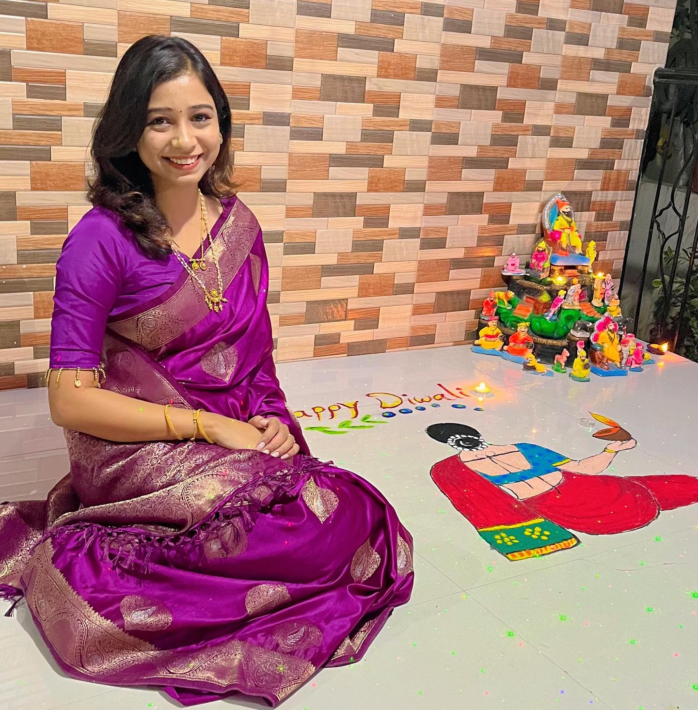 Buy MySilkLove Rouge Purple Woven Banarasi Silk Saree Online