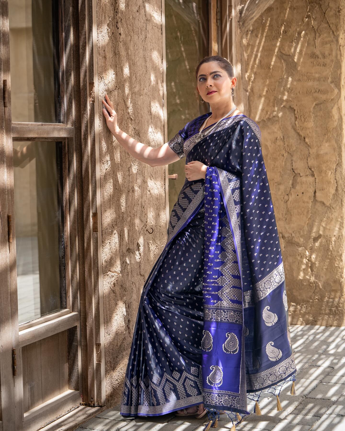 Buy MySilkLove Sonali Kulkarni in Martinique Blue Banarasi Handloom Satin Silk saree Online