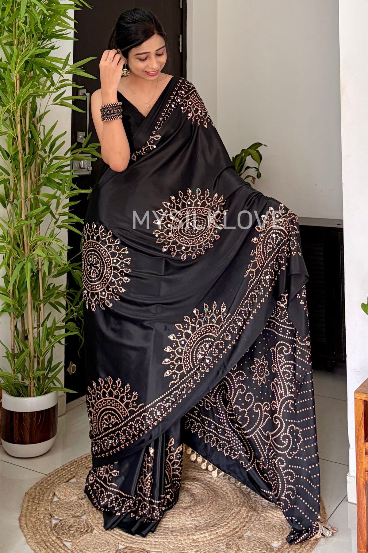 Buy MySilkLove Black Bean Bandhani Gaji Satin Mirror Work Silk Crepe Saree Online
