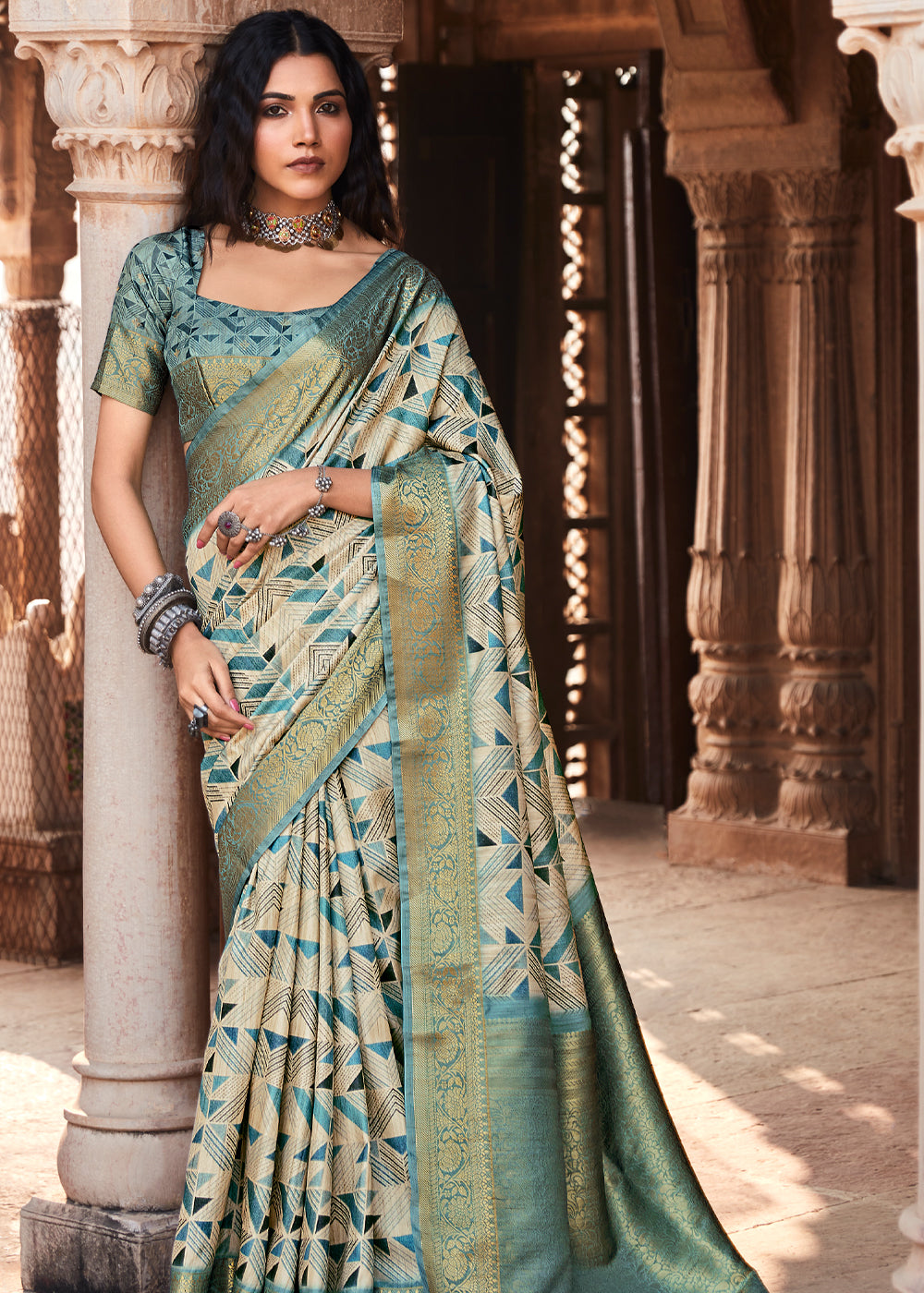 Buy MySilkLove Cutty Sark Blue Handloom Banarasi Silk Saree Online