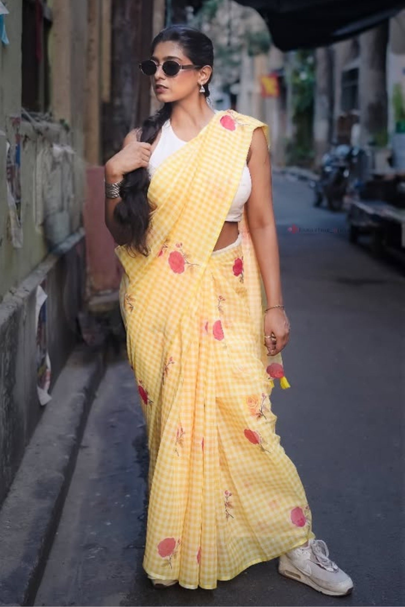 Buy MySilkLove Trombone Yellow Soft Linen Cotton Pinted Saree Online