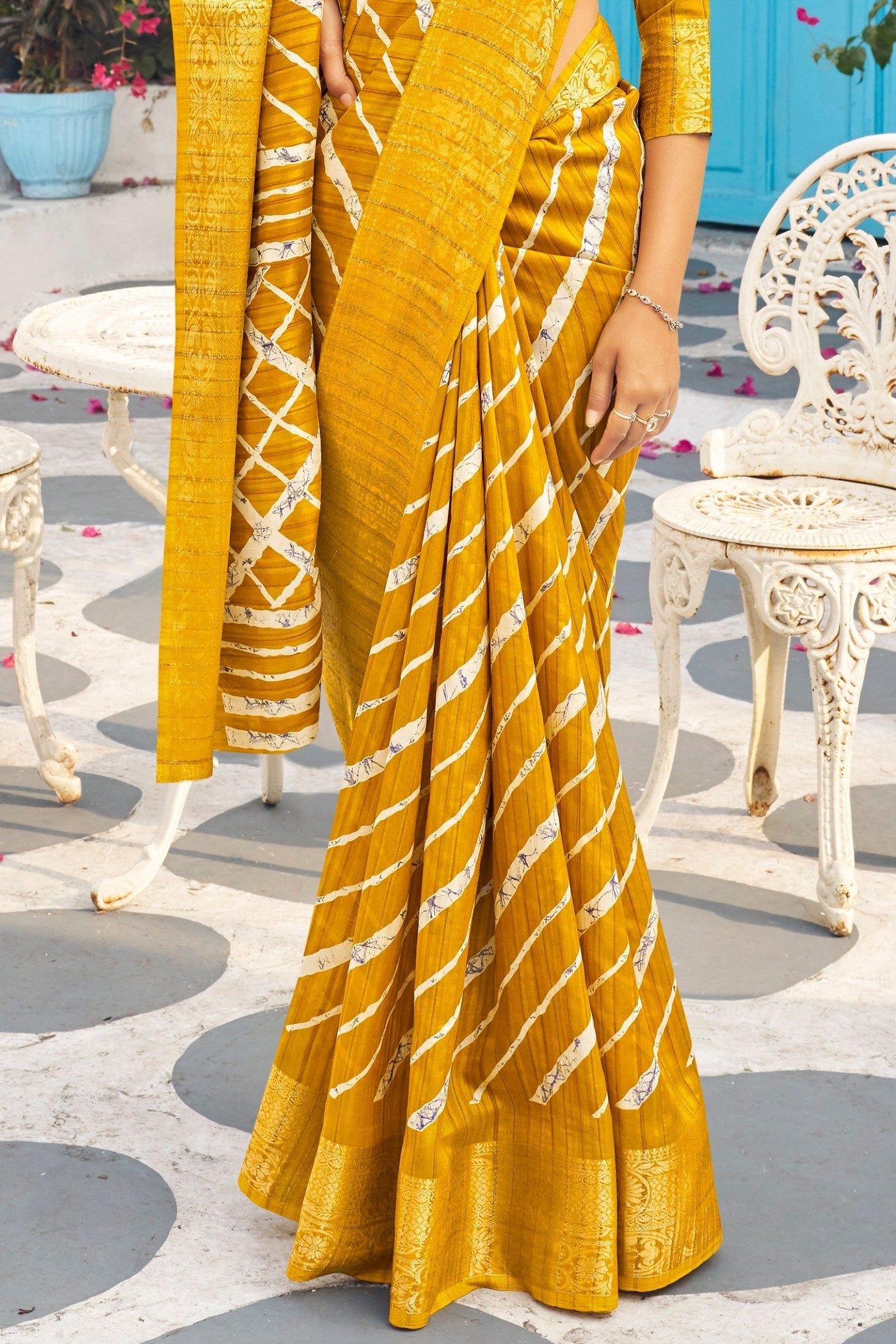 Buy MySilkLove Dixie Yellow Banarasi Printed Saree Online