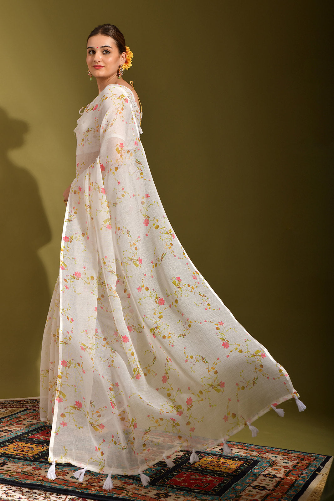 MySilkLove Quarter Pearl Lusta White Digital Printed Linen Saree