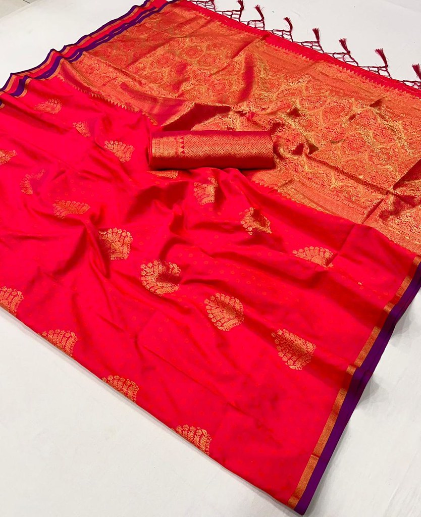 Buy MySilkLove Fire Red Handloom Banarasi Saree Online