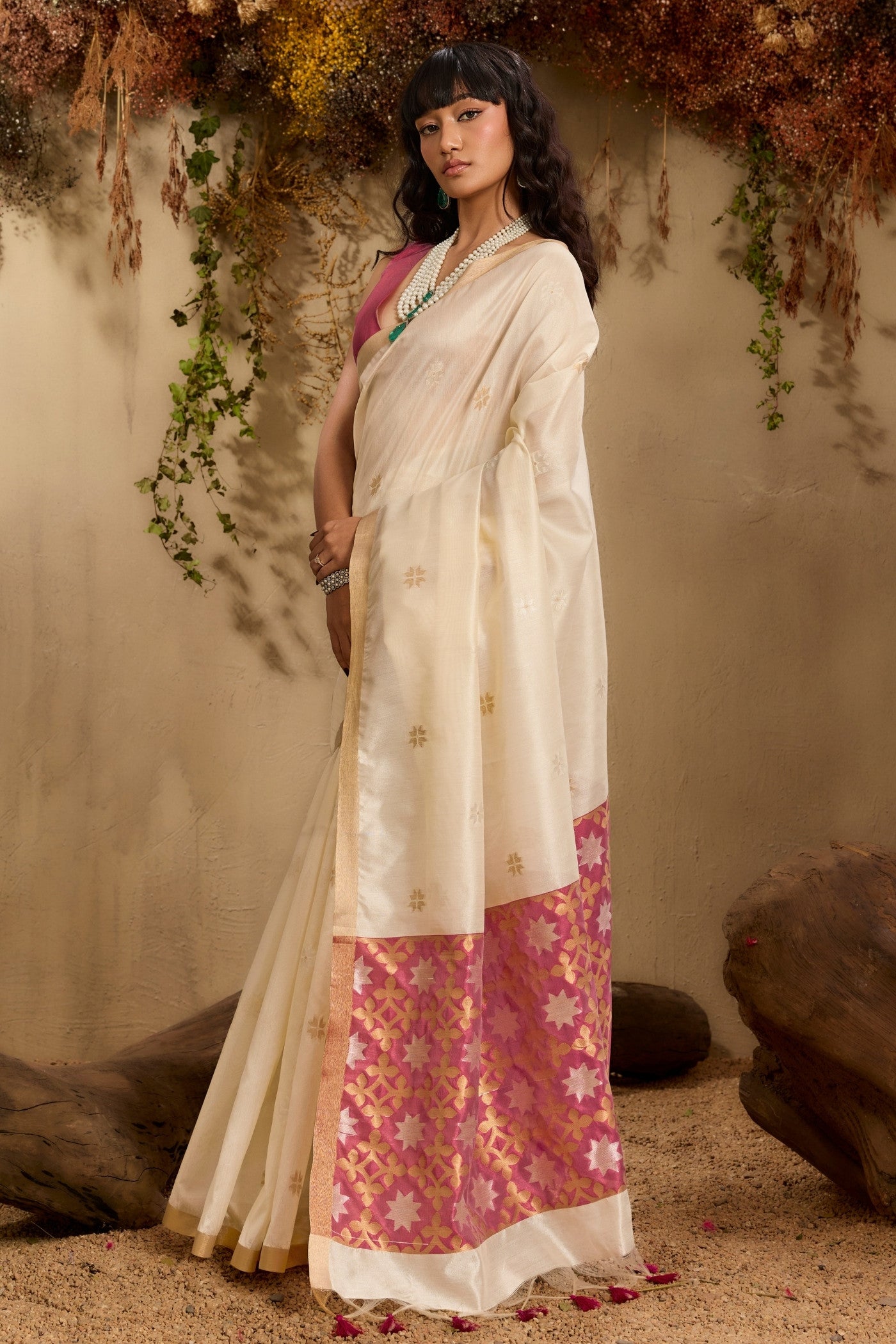 Buy MySilkLove Titan White Tussar Handloom Silk Saree Online
