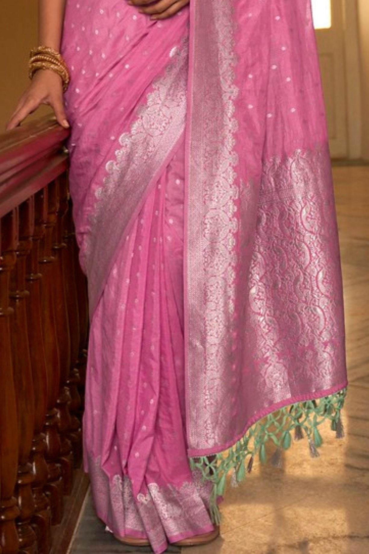 Buy MySilkLove Deep Blush Pink Zari Woven Banarasi Saree Online