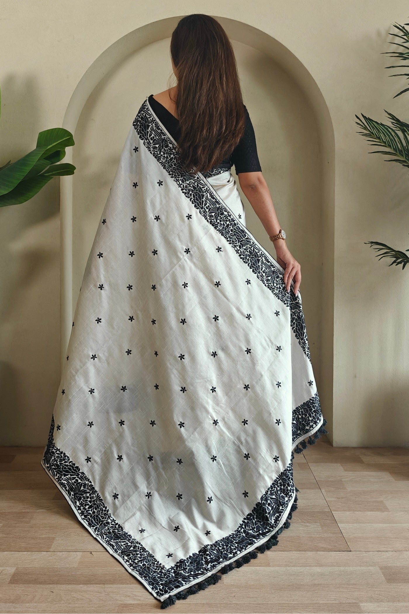 Buy MySilkLove Crystal White Tussar Silk Saree Online