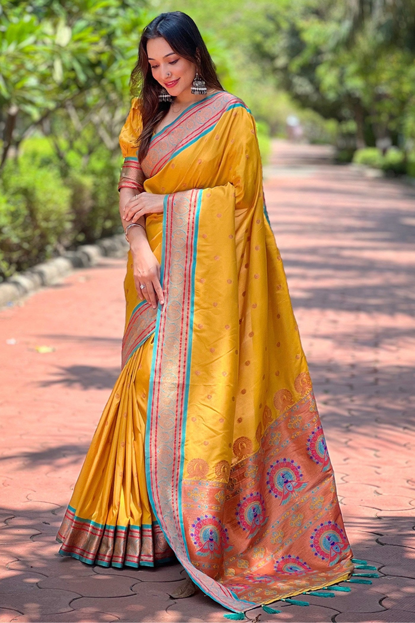 Buy MySilkLove Daisy Yellow Zari Woven Paithani Saree Online