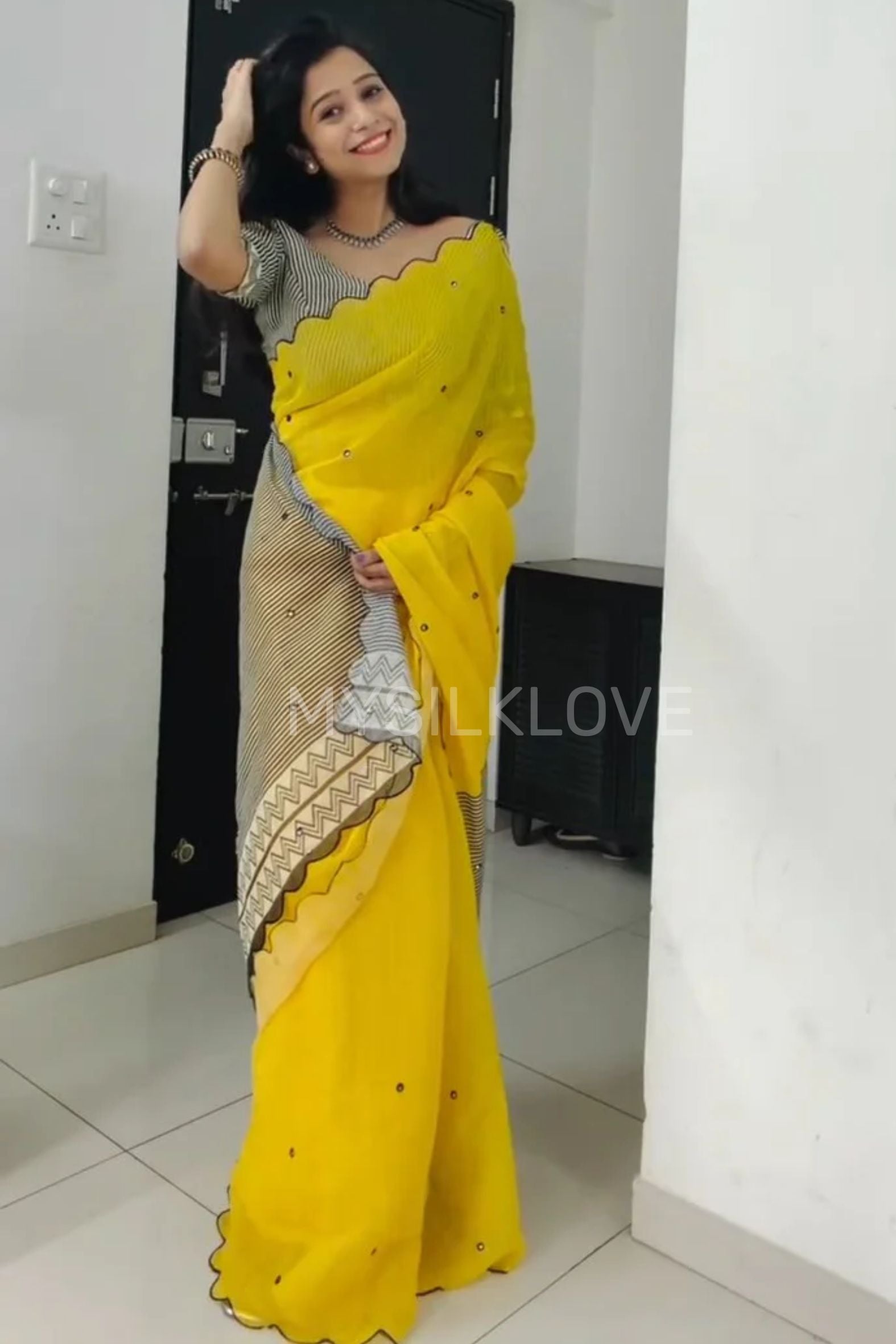 Buy MySilkLove Rustic Yellow Linen Cotton Digital Printed Saree Online